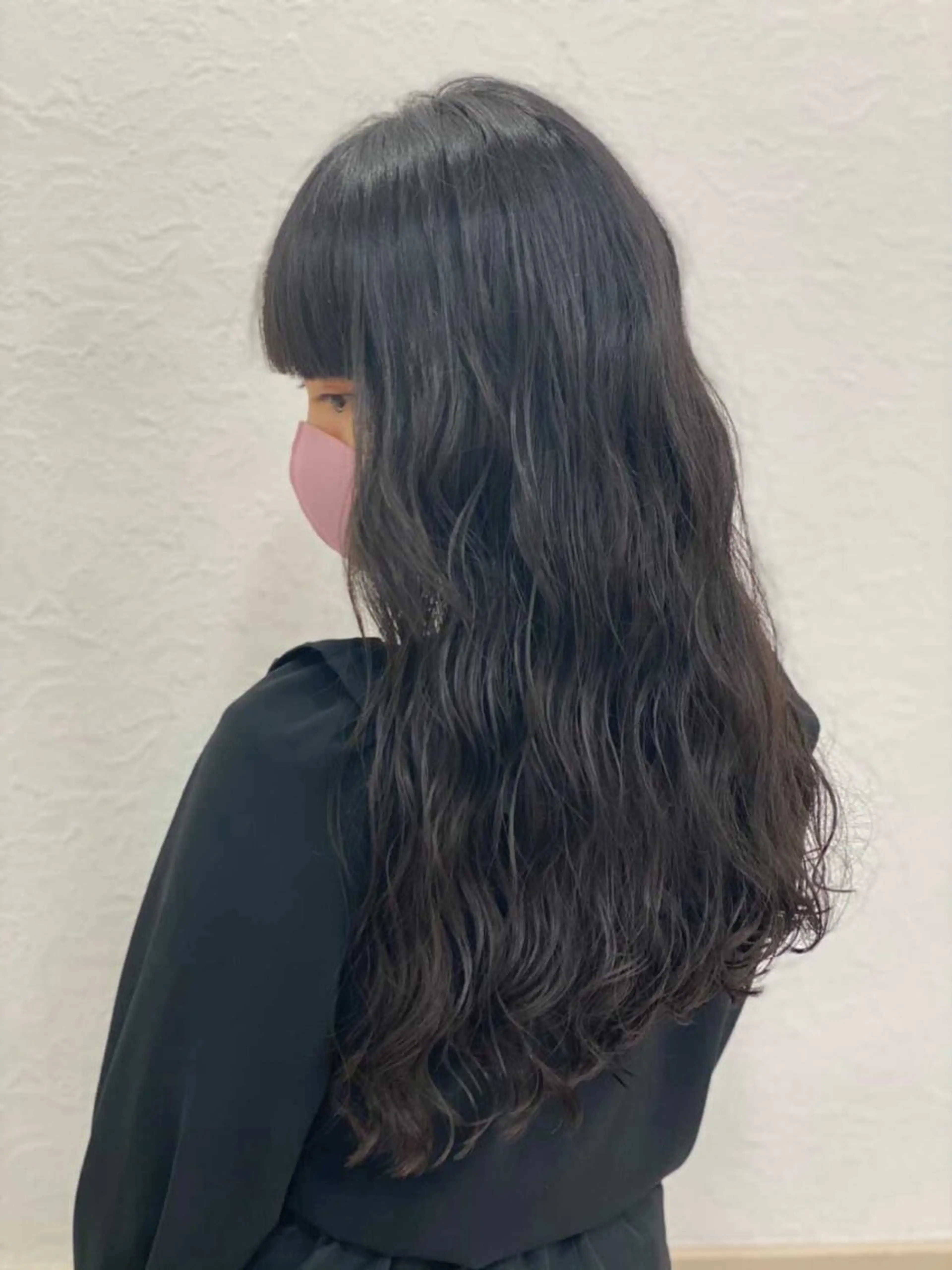 パーマ 伊佐 愛のヘアスタイル
