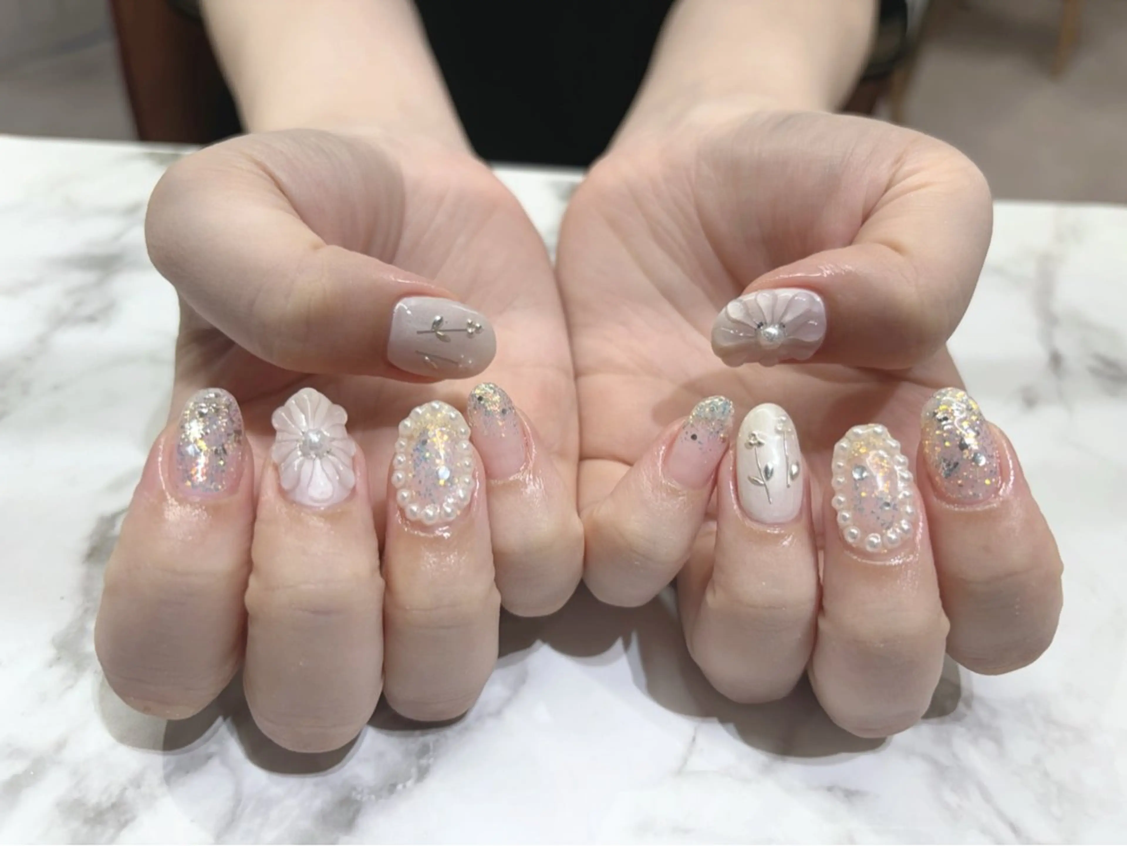 ネイル Lani🌈Nail AMIのネイルデザイン
