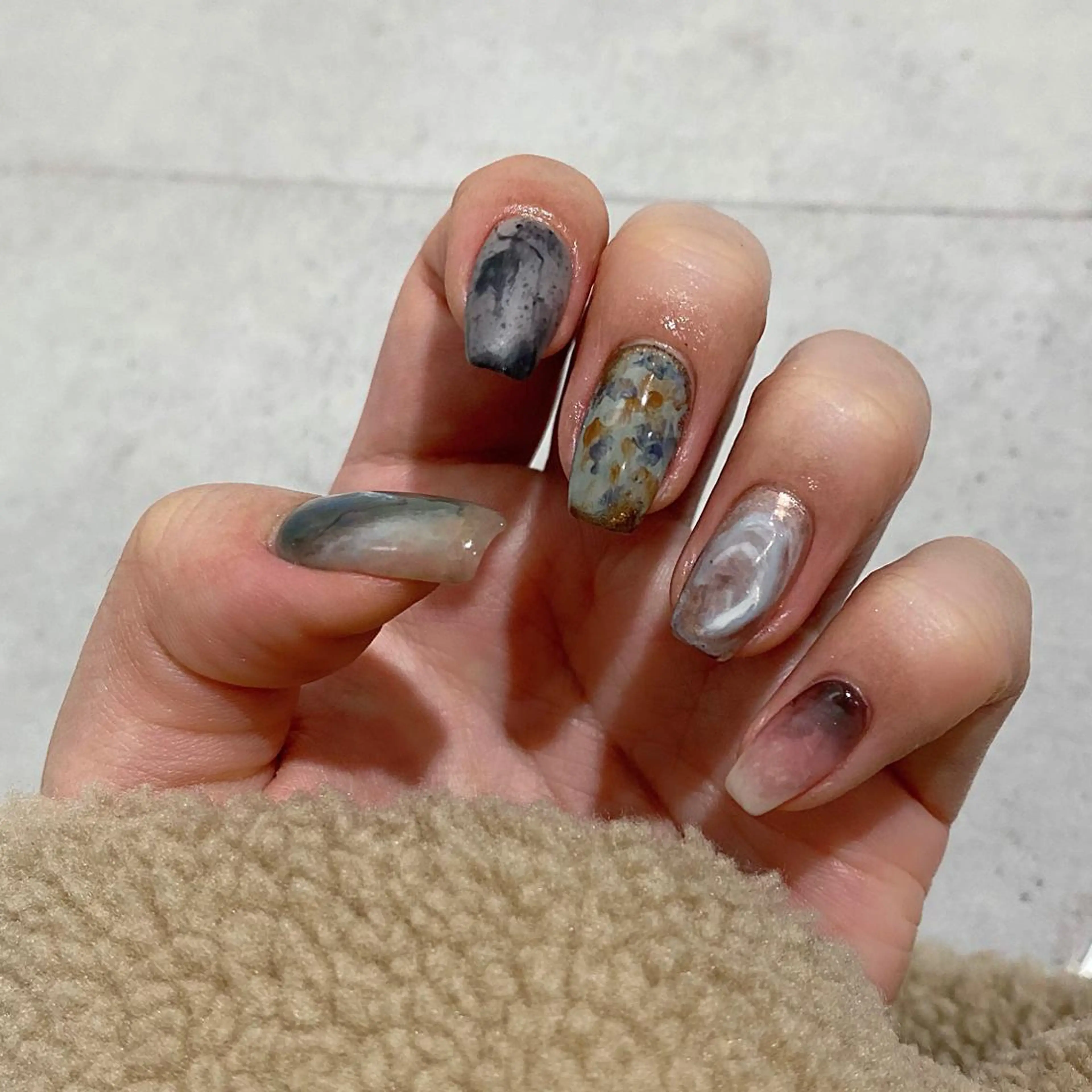 ネイル ハンドネイル Trico Antique所属・岩本 杏のネイルデザイン