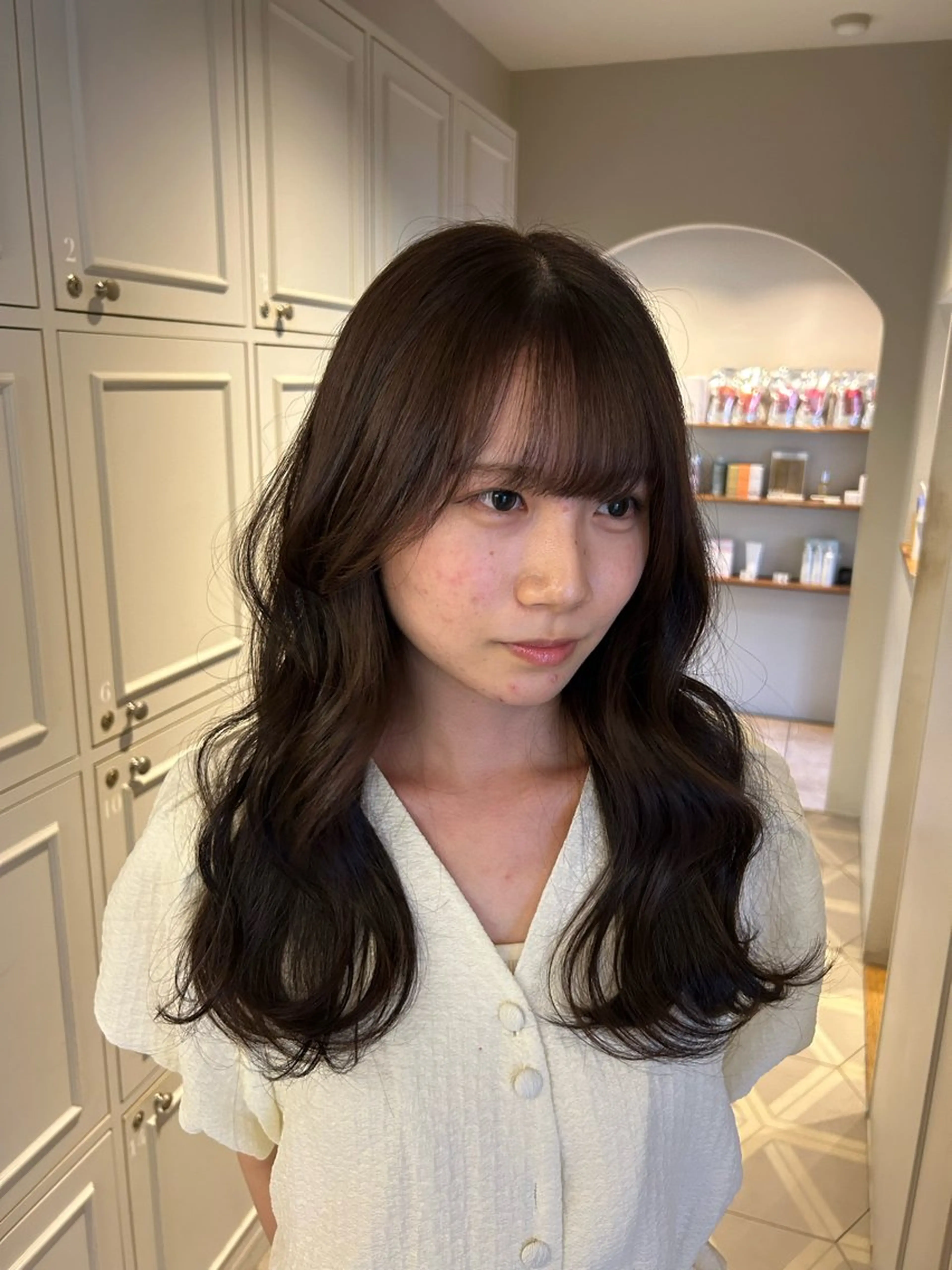 セミロング 艶髪カラー×髪質改善 🎀中島鈴菜のヘアスタイル