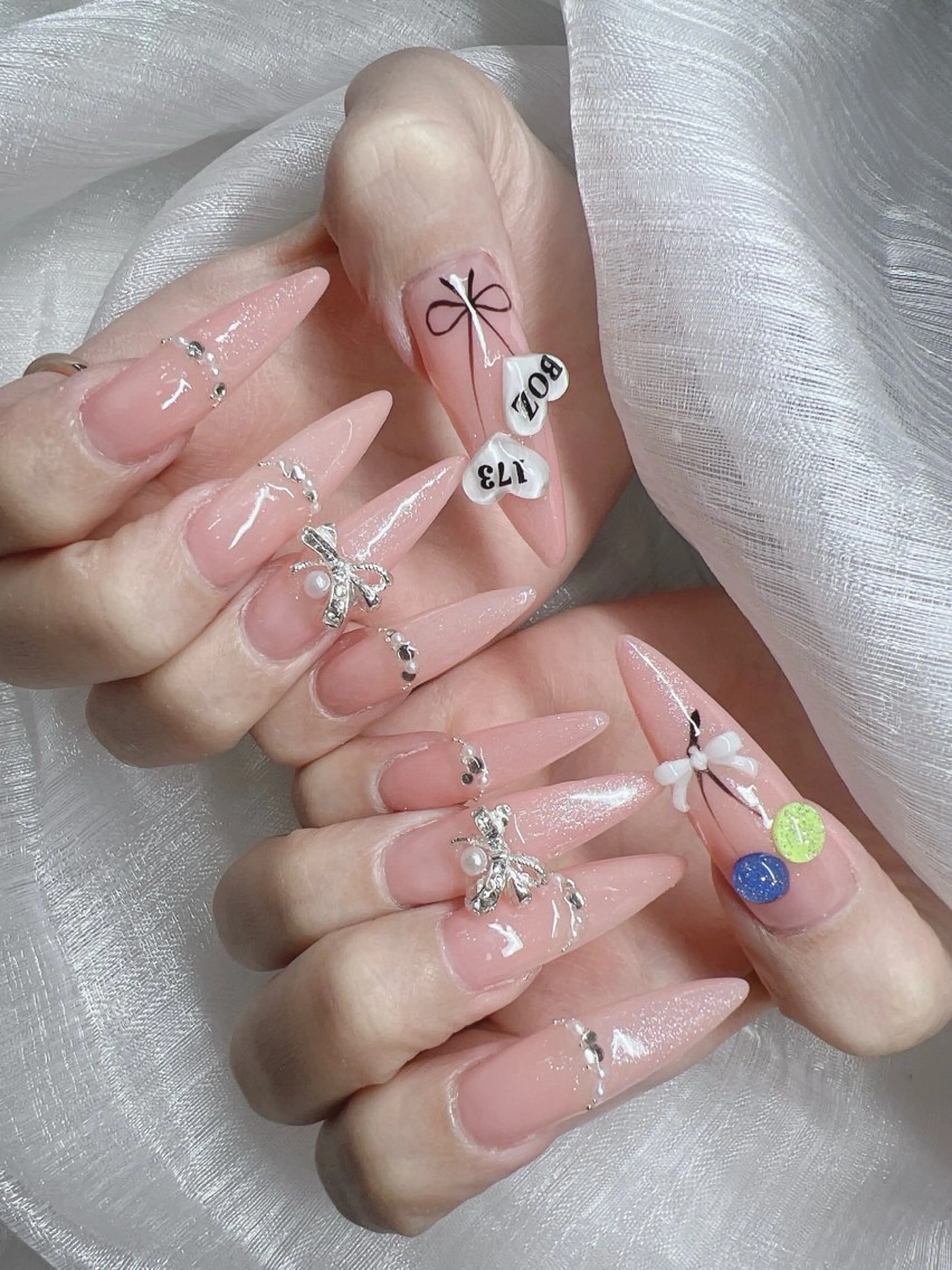 ネイル ハンドネイル Lee Nails チップ長さだし専門店のネイルデザイン