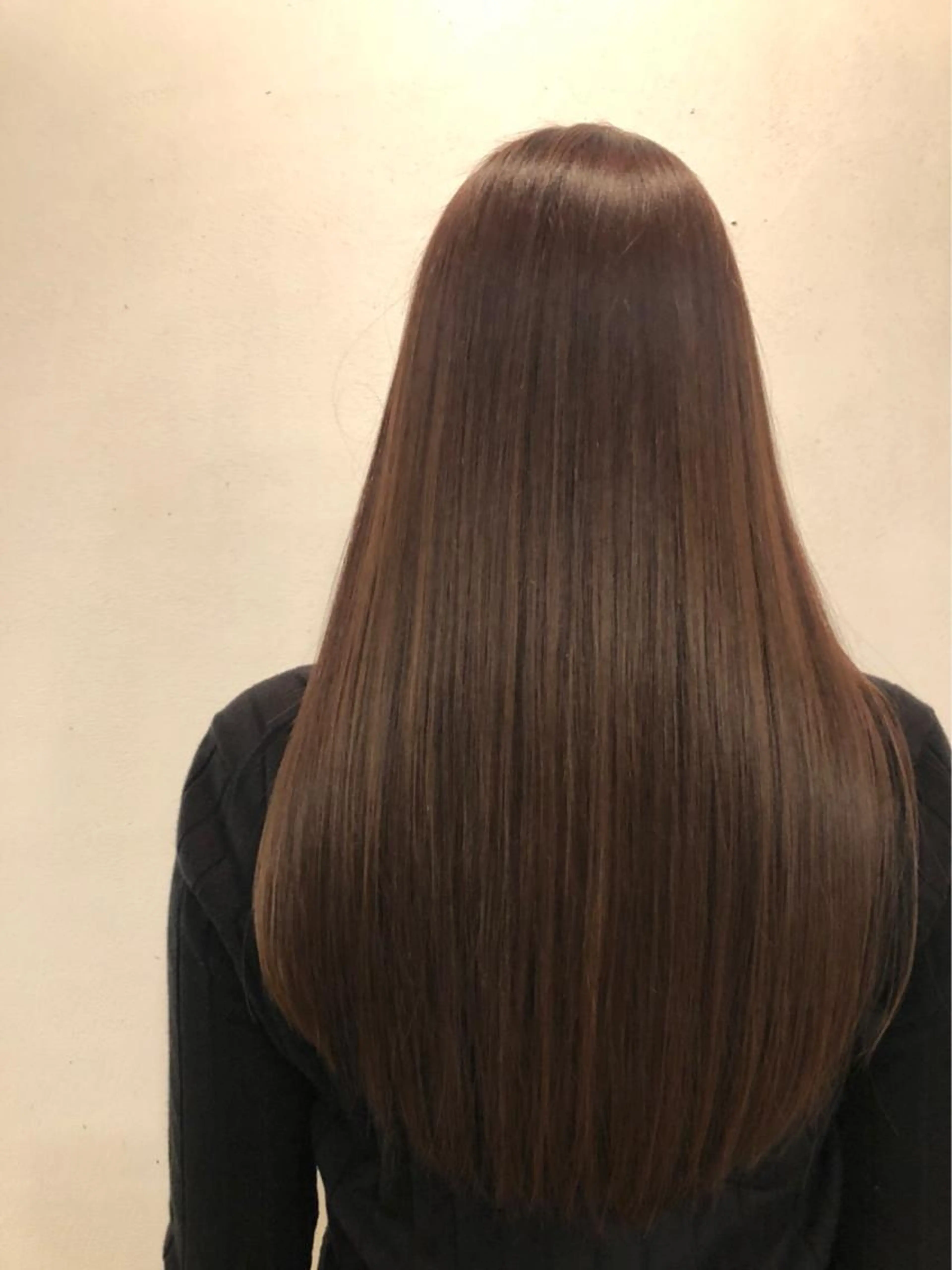 【全員メニュー🧺】  潤い縮毛矯正 + カット + システムトリートメントの写真