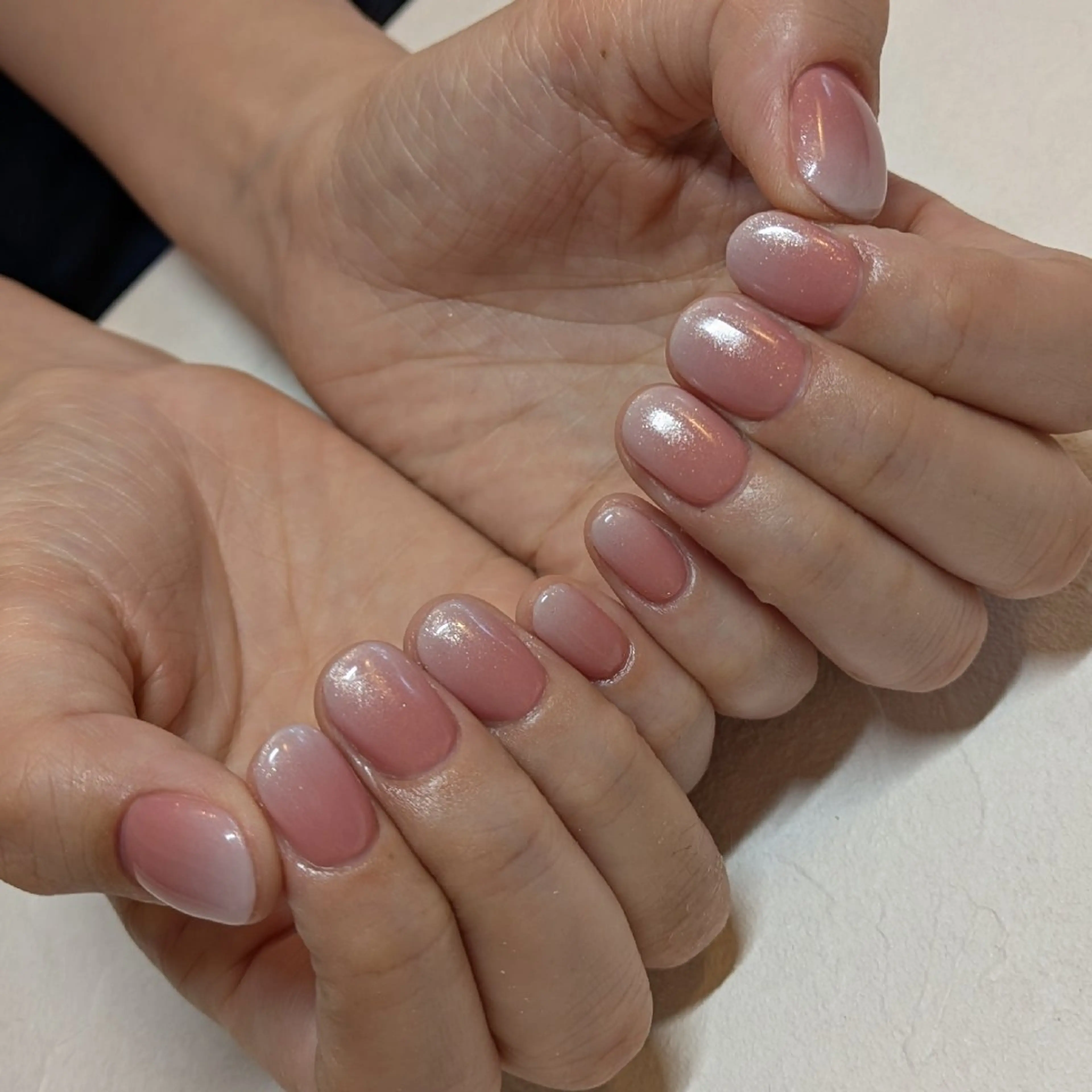 ネイル ジェヌインネイル 河内のネイルデザイン