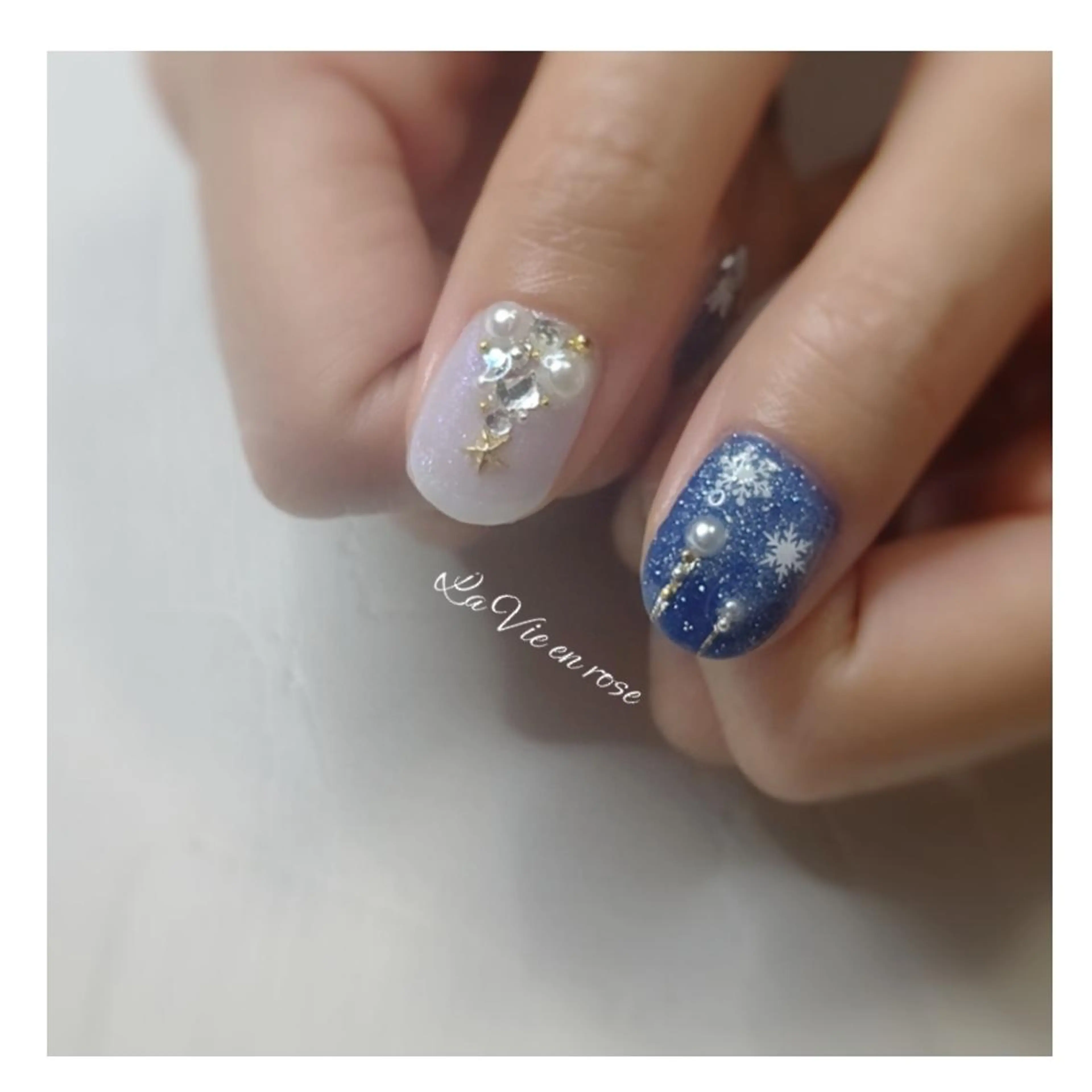 ネイル ラヴィアン ローズのネイルデザイン