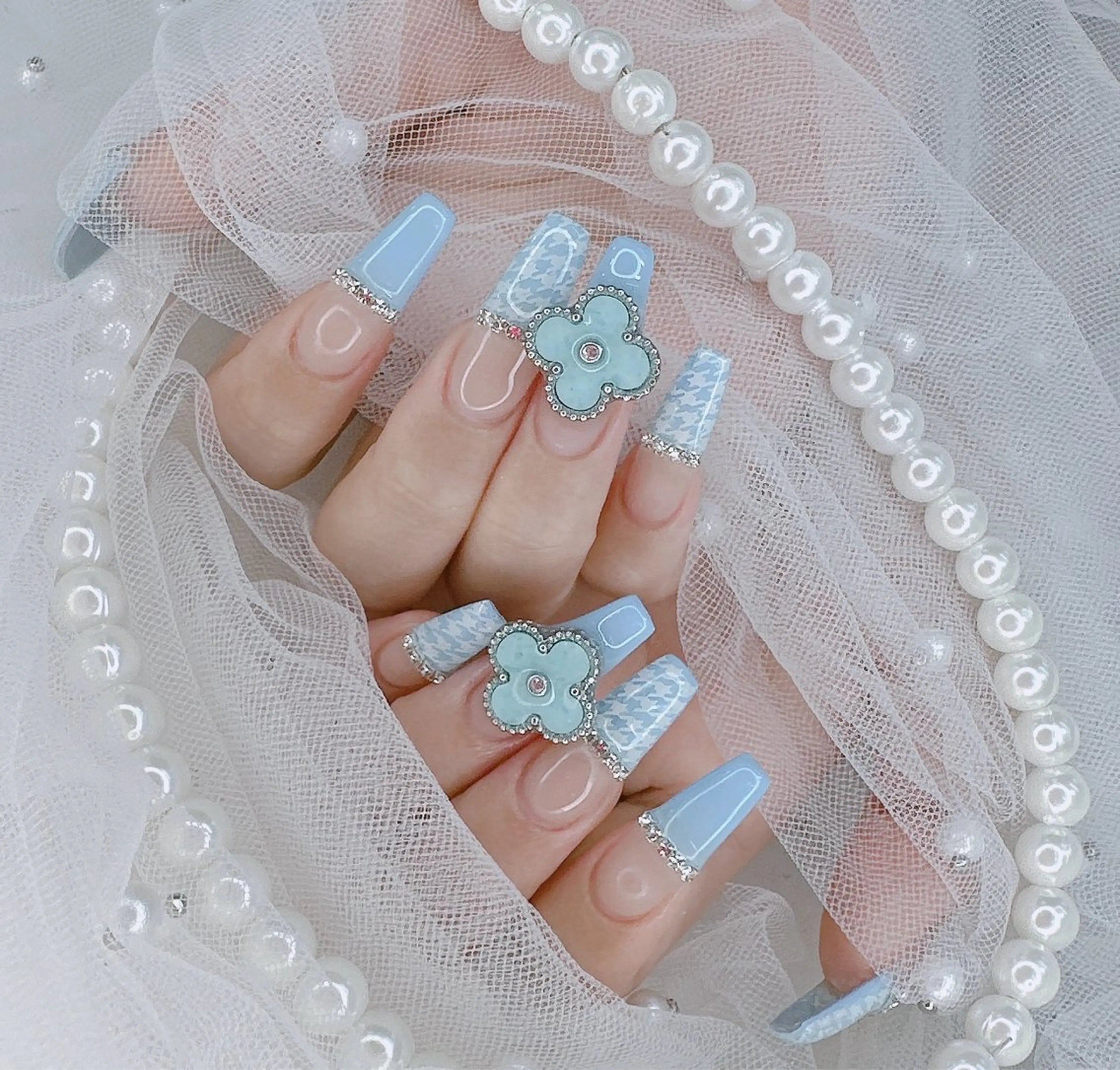 ネイル R salonのネイルデザイン