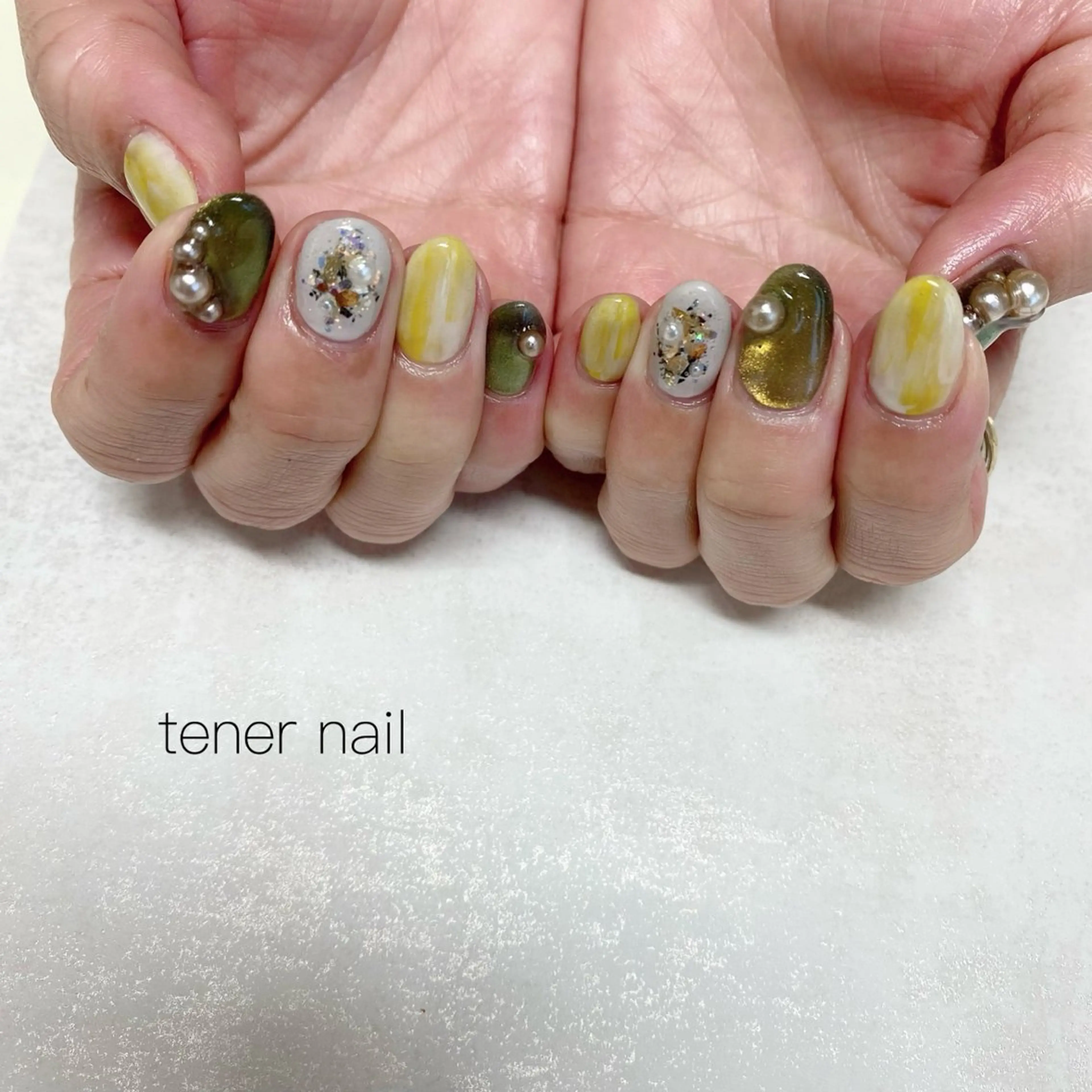 ネイル ニュアンスネイル ハンドネイル tener  nail  テネルネイル所属・テネルネイル tener nailのネイルデザイン