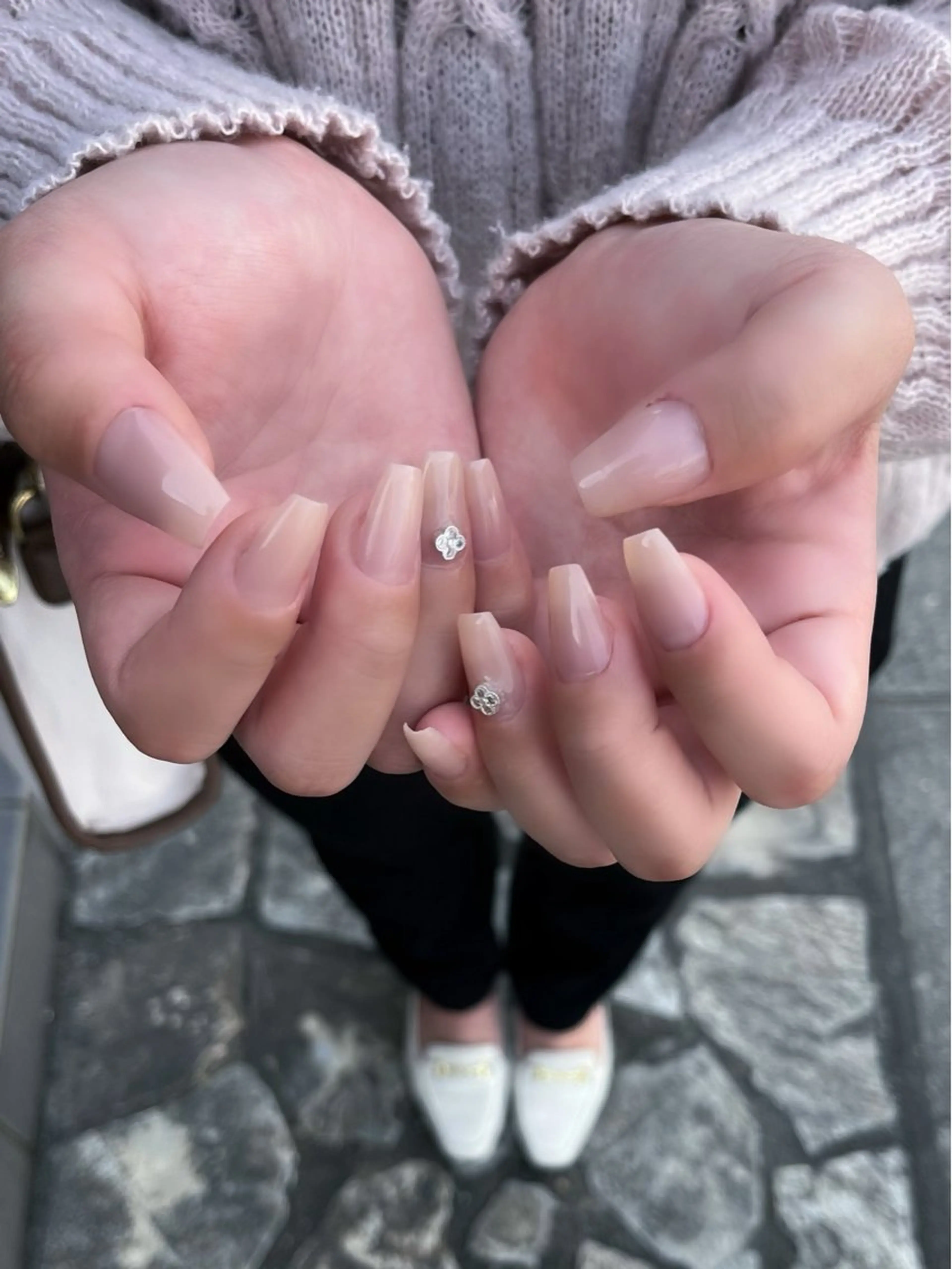 ネイル キラキラネイル マグネットネイル ワンカラーネイル スカルプネイル ワンホンネイル nine.🦋 YUKOのネイルデザイン