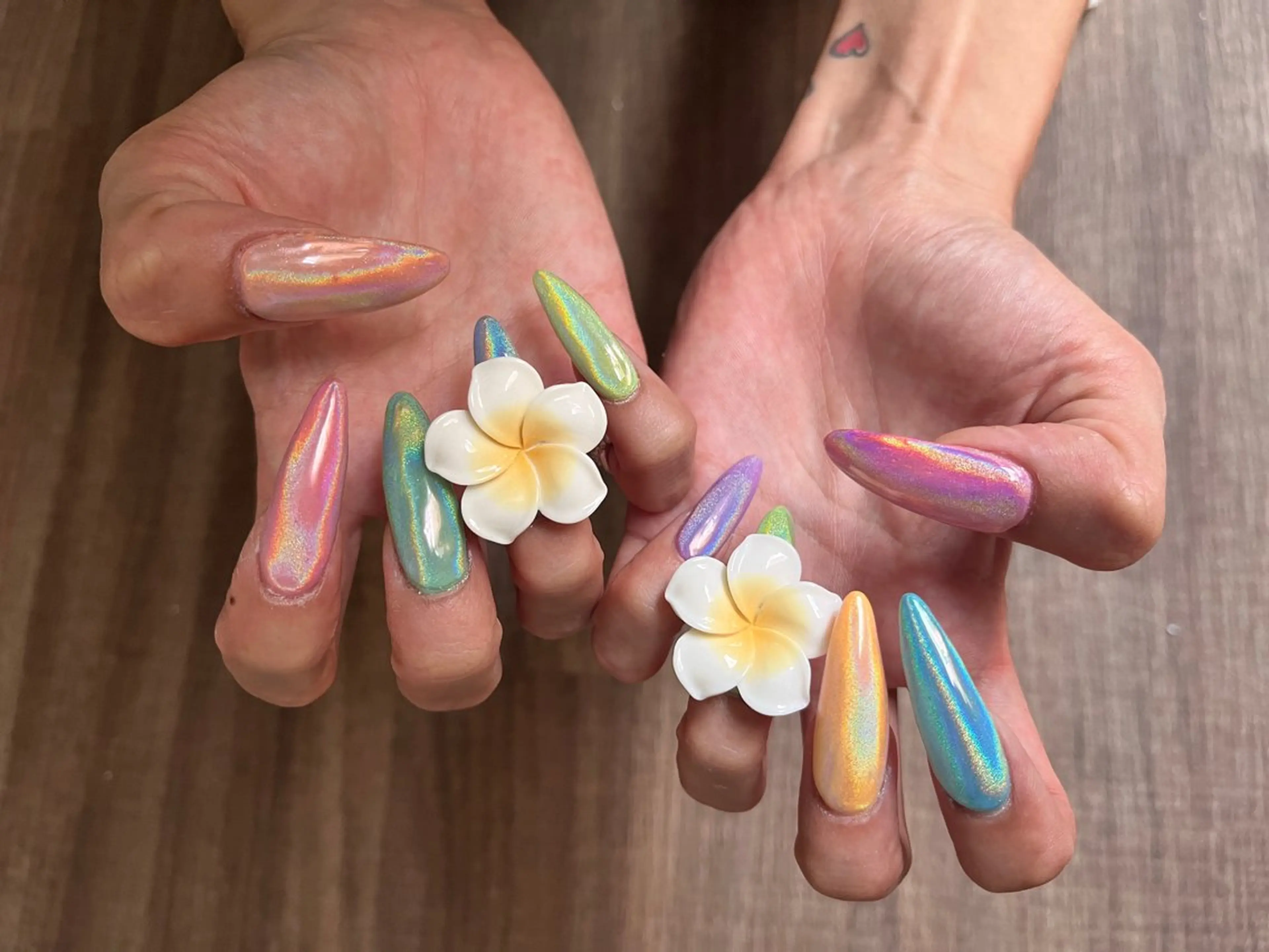 ネイル ハンドネイル フットネイル Nail salon LuaRのネイルデザイン