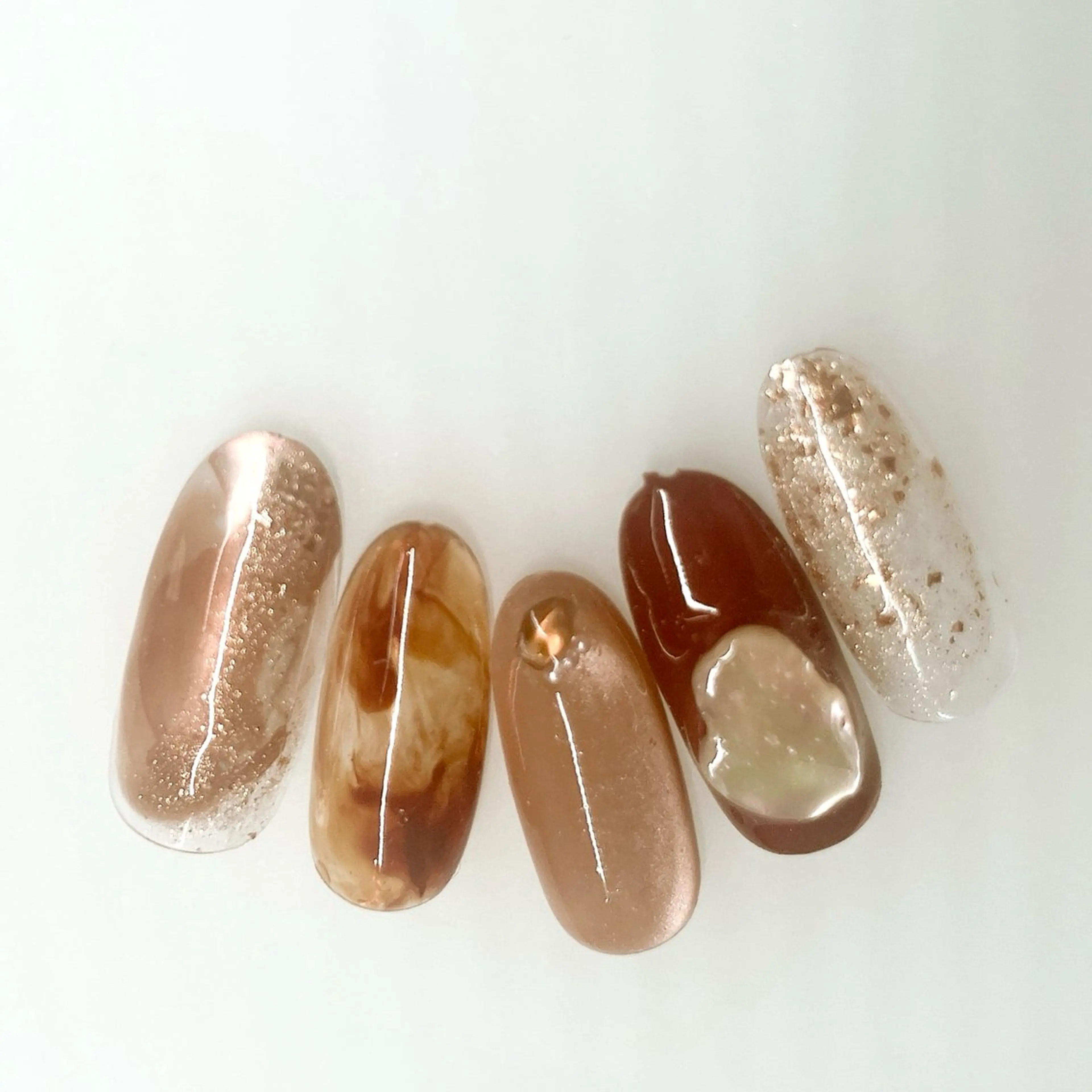 ネイル ハンドネイル A85G ayakoのネイルデザイン