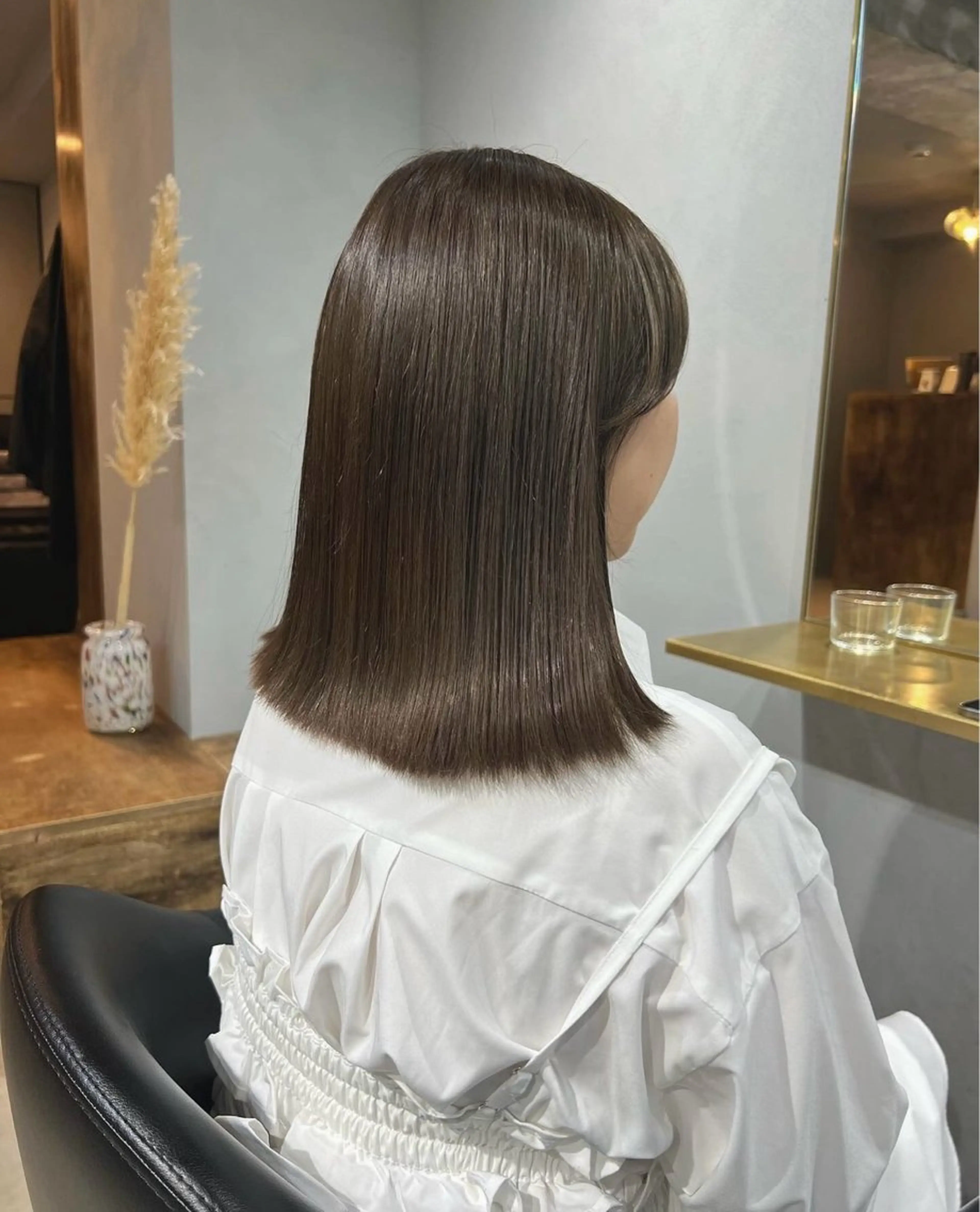ミディアム カラー ブリーチ ダブルカラー ブリーチなしカラー ヘアカラー トリートメント akane/ベージュ /オリーブ/ブラウンのヘアスタイル