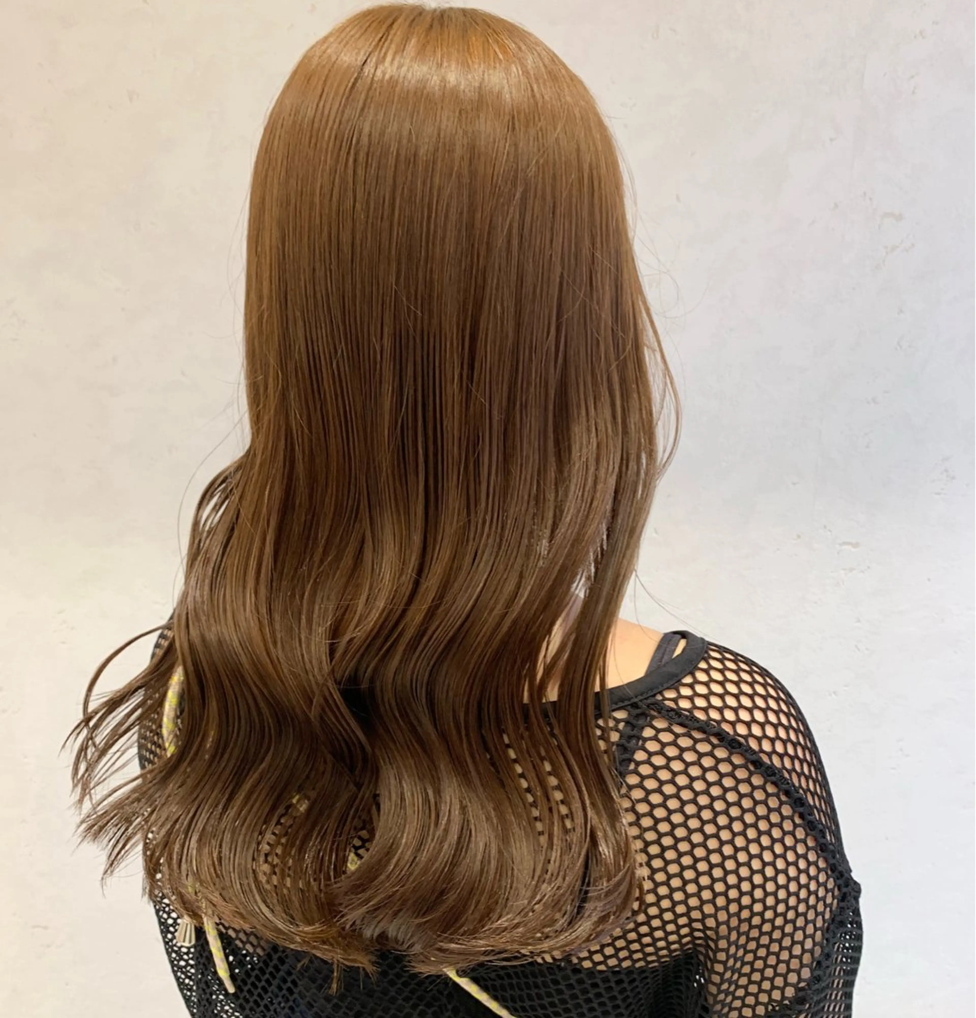ロング カラー ヘアアレンジ ベージュカラー ブリーチ ダブルカラー ブリーチなしカラー ayumi🌈 インナーカラー🌈のヘアスタイル