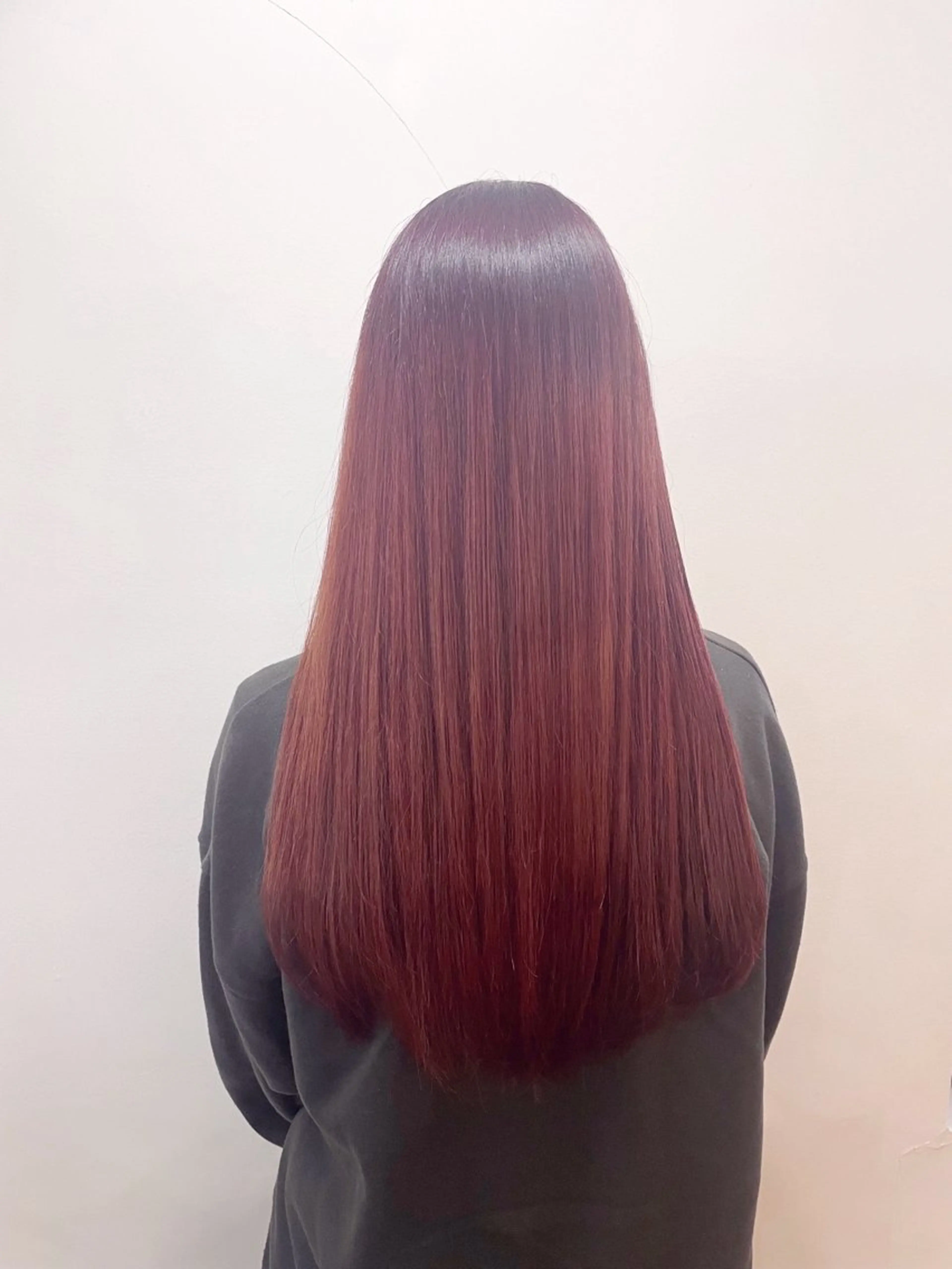 ロング カラー ブリーチ ピンクカラー mopa所属・mopa_kaede 暖色カラー/ロングのヘアスタイル