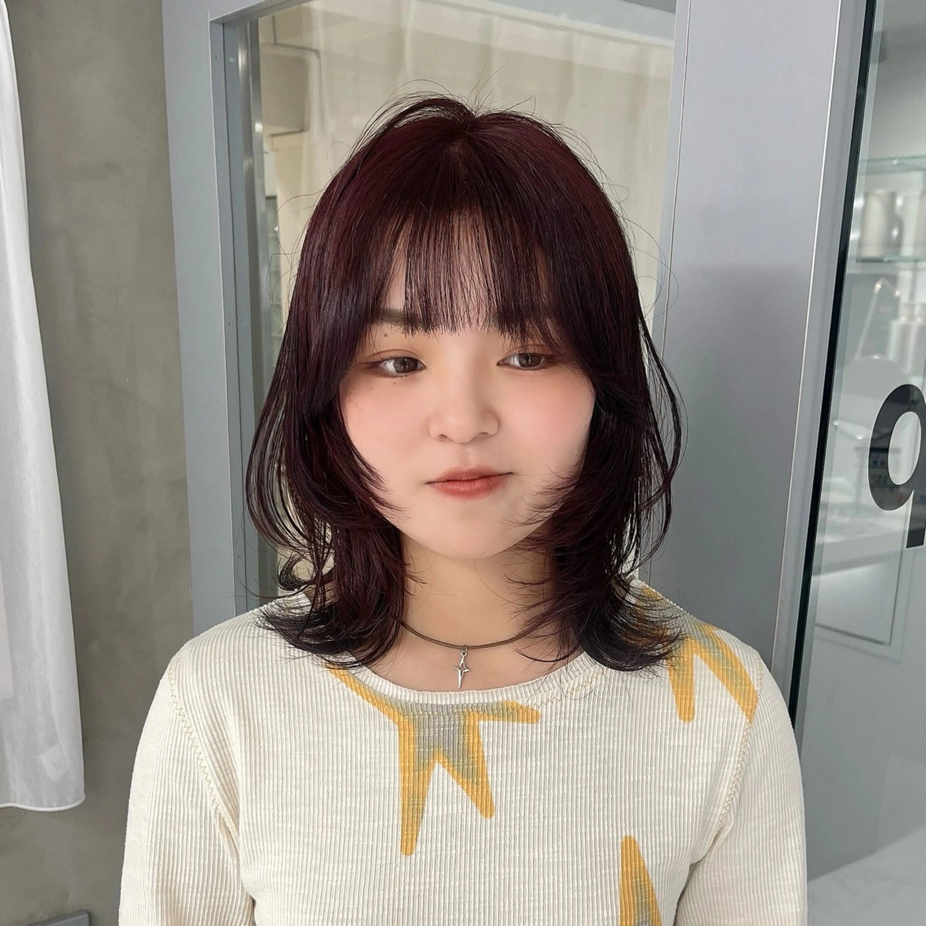 ミディアム ミディアムレイヤー レイヤーカット カット りおな/エクステ /ミルクティーカラーのヘアスタイル