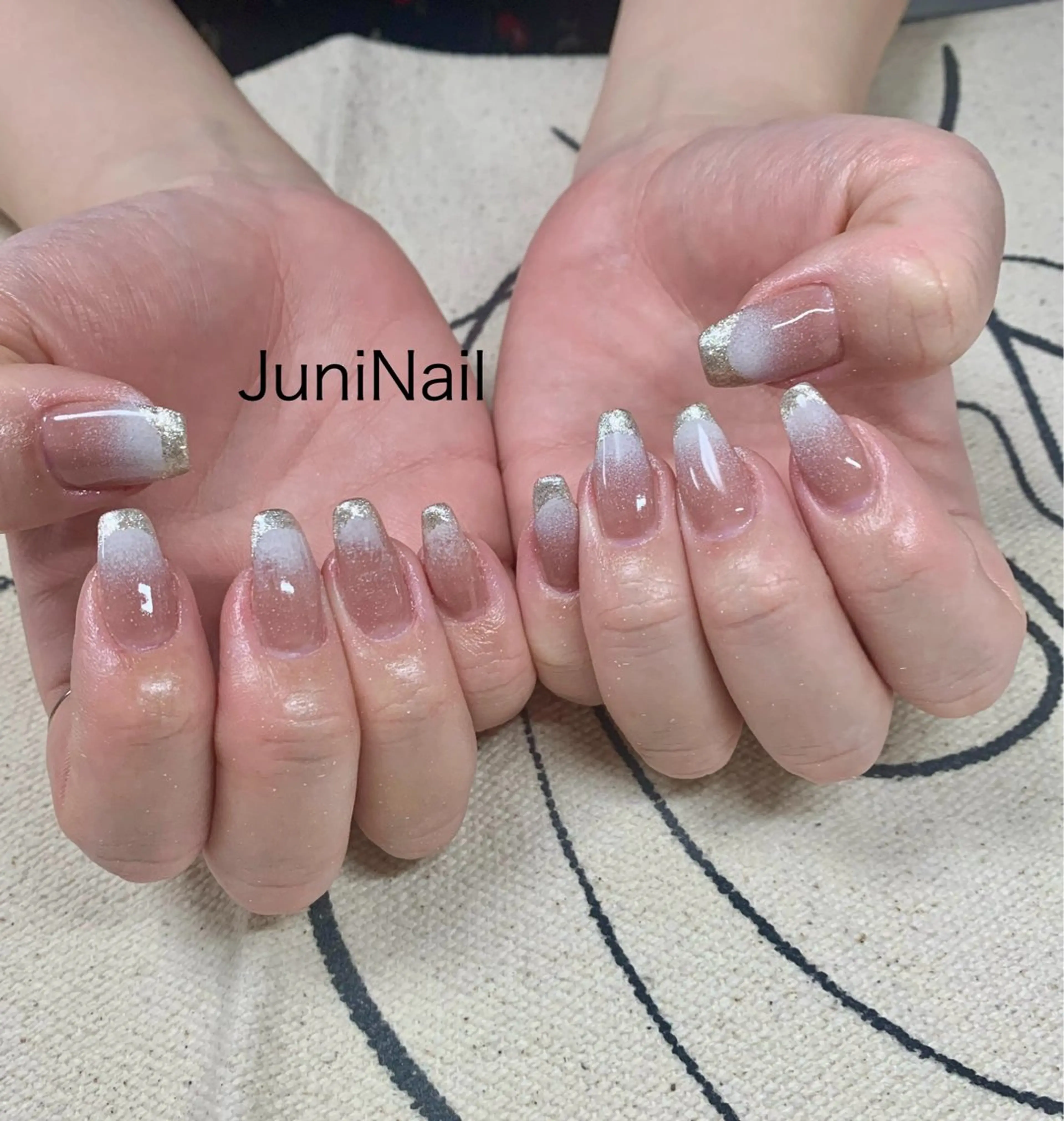 ネイル クリアネイル 成人式 氷ネイル・うるうるネイル 韓国ネイル ミラーネイル ハンドネイル JuniNail 주니네일🇰🇷suのネイルデザイン