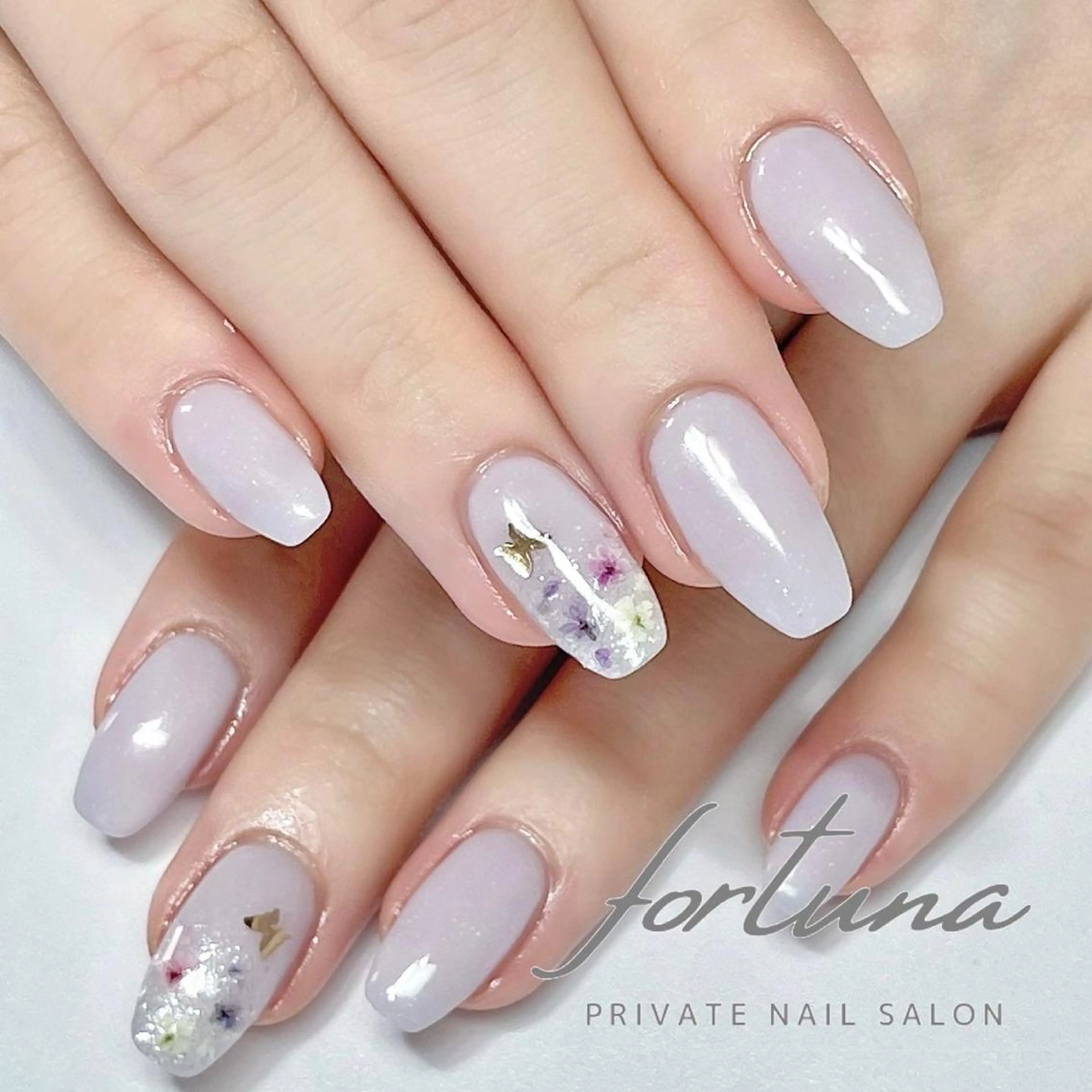 ネイル フラワーネイル ジェルネイル ホログラムネイル パラジェル シンプルネイル fortuna 武藤裕美のネイルデザイン