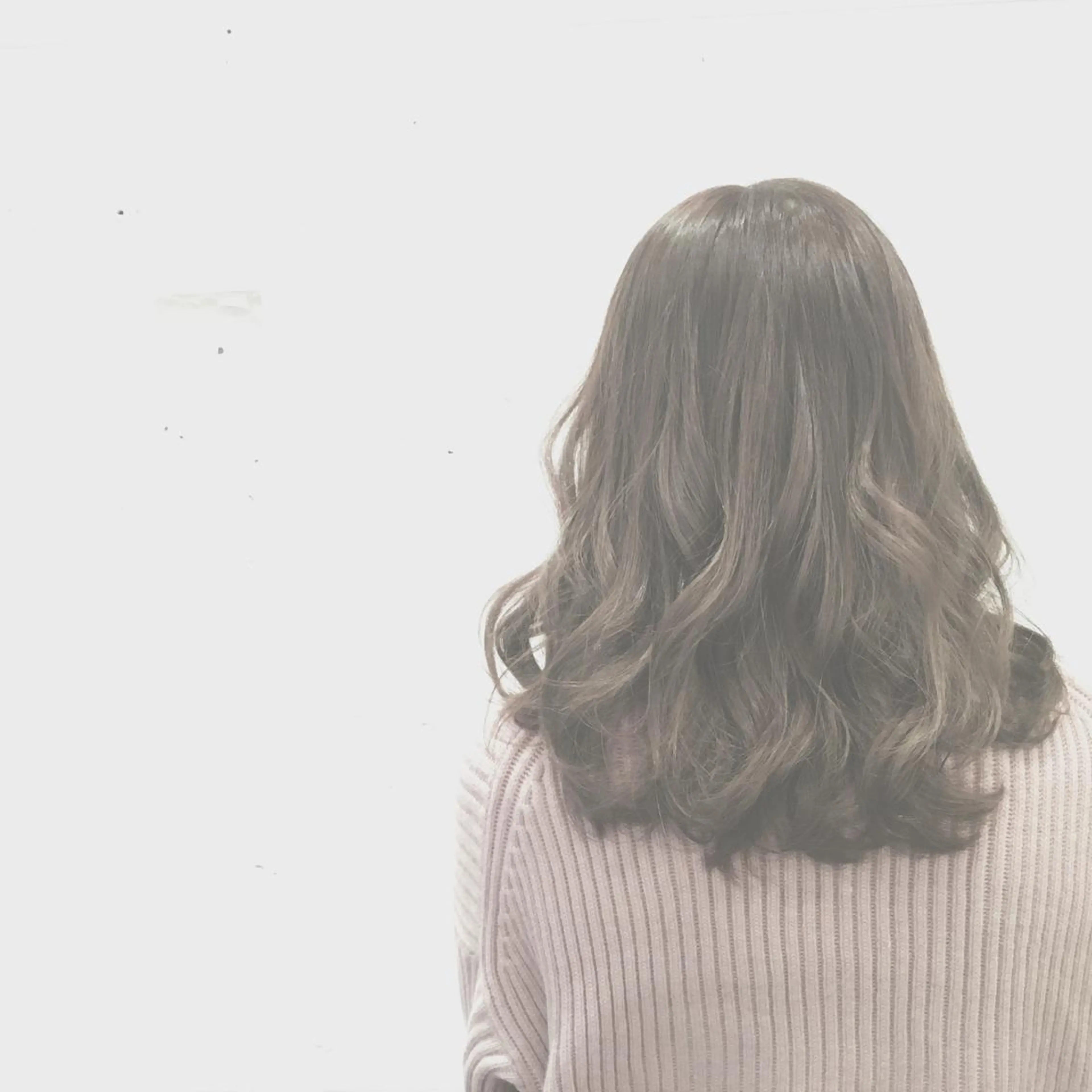 ミディアム カラー アッシュ ベージュカラー てんま さやかのヘアスタイル