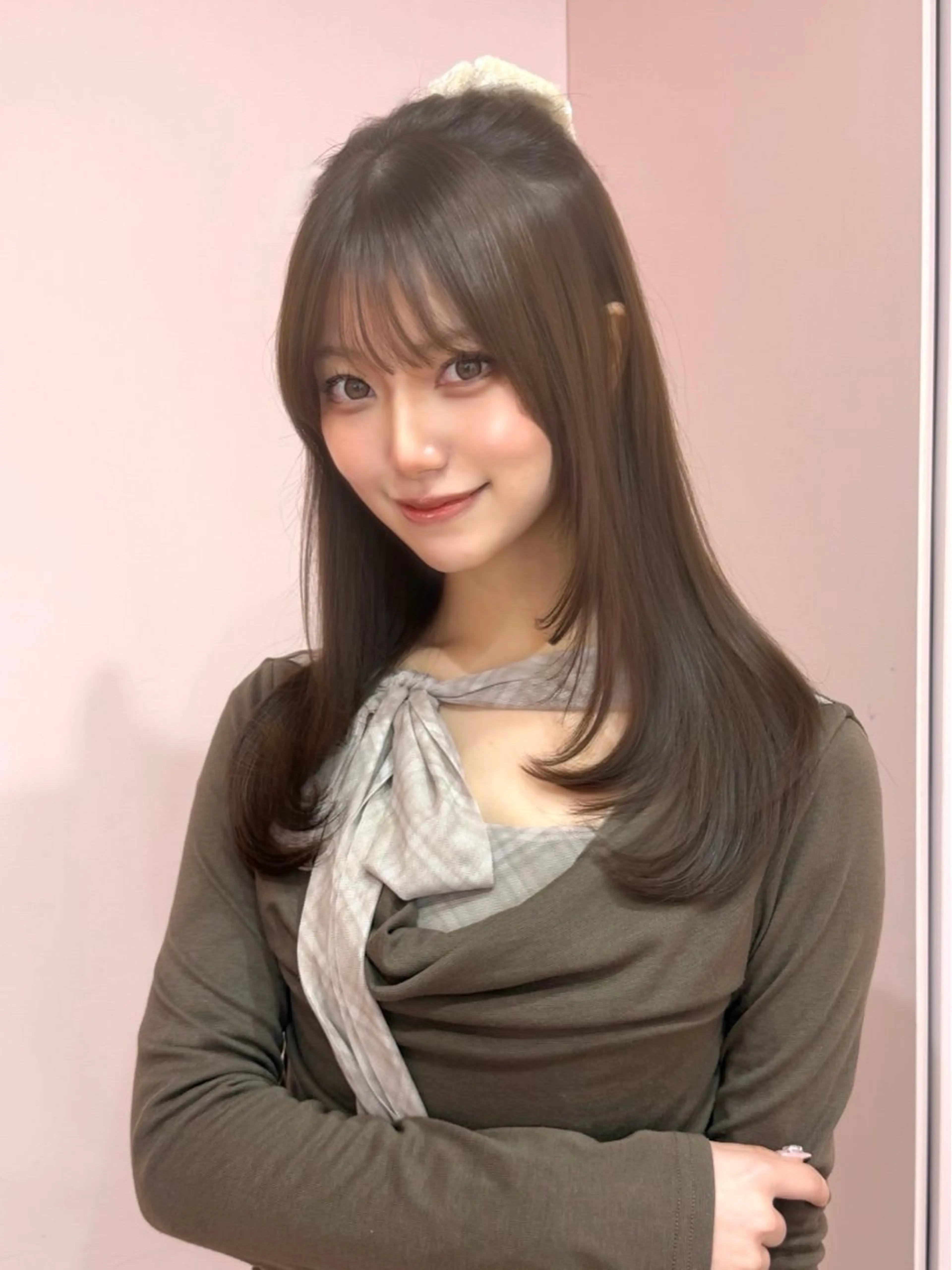 セミロング カラー ベージュカラー ブリーチ ブラウンカラー チョコレートブラウン 透明感カラー カット ヘアカラー トリートメント 渋谷/韓国ヘア/ 顔まわり♡Ayakaのヘアスタイル