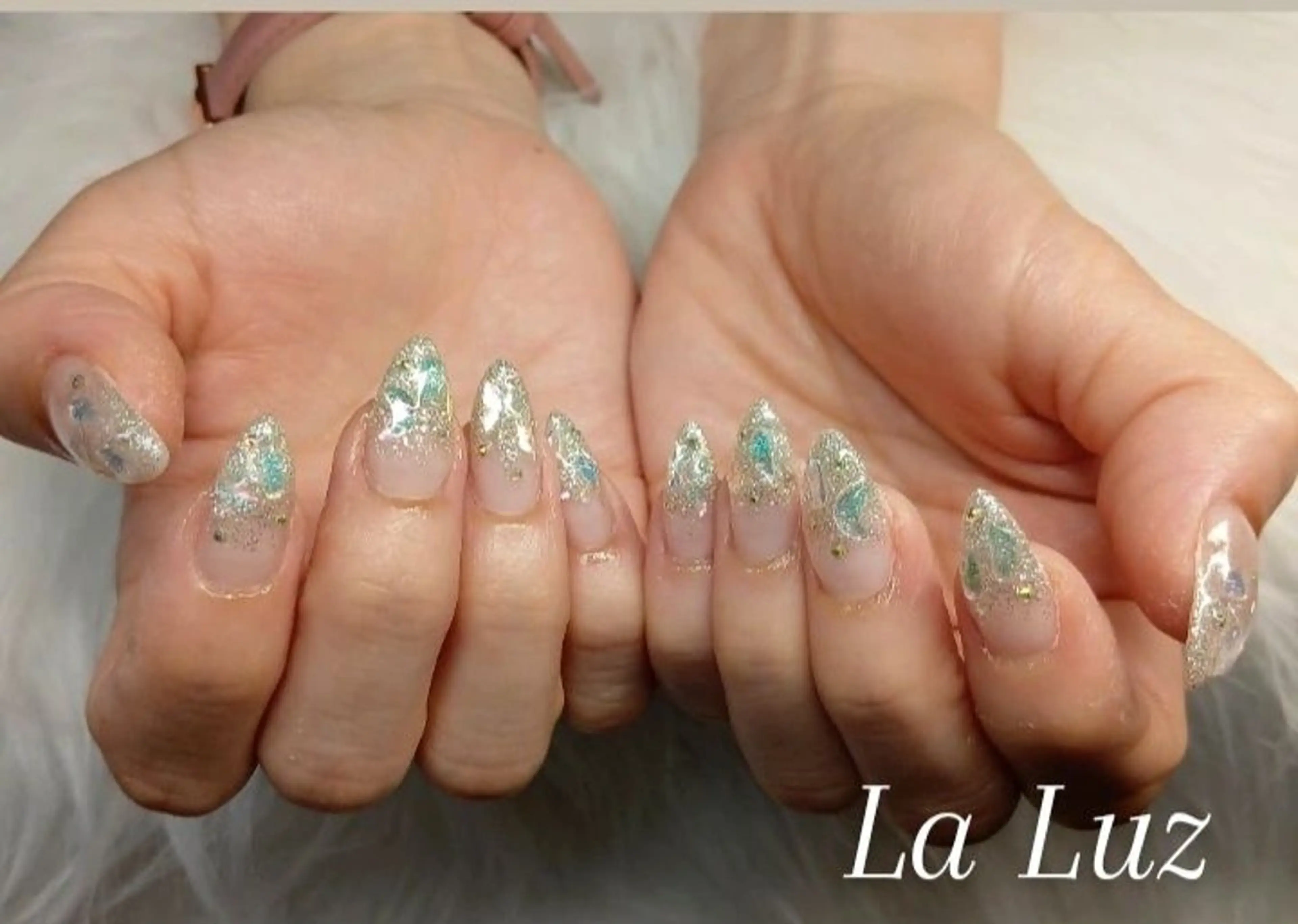 ネイル ワンホンネイル ハンドネイル 小川 真里奈のネイルデザイン