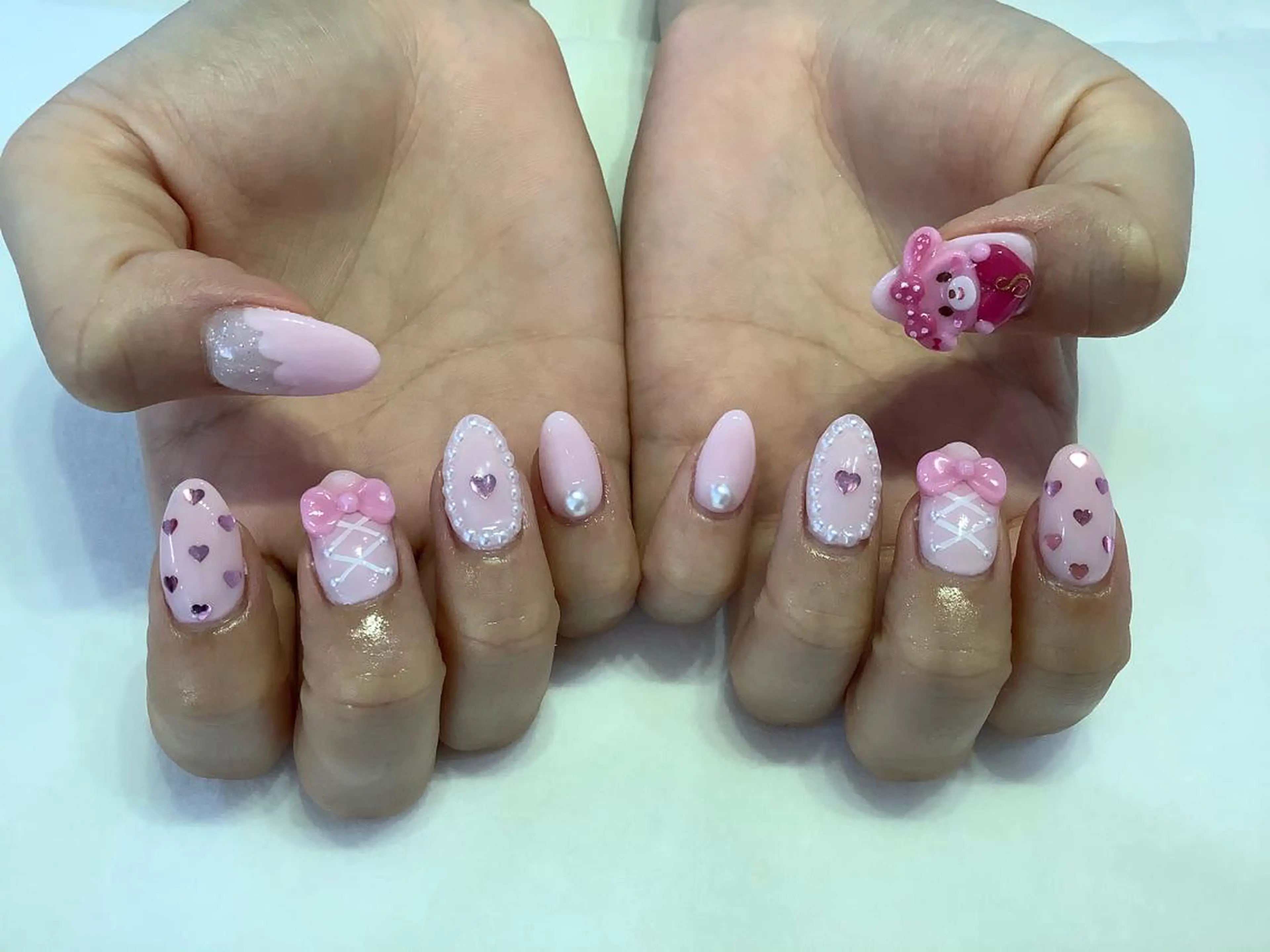 ネイル 💎🐰 saki. m 🐰💎のネイルデザイン