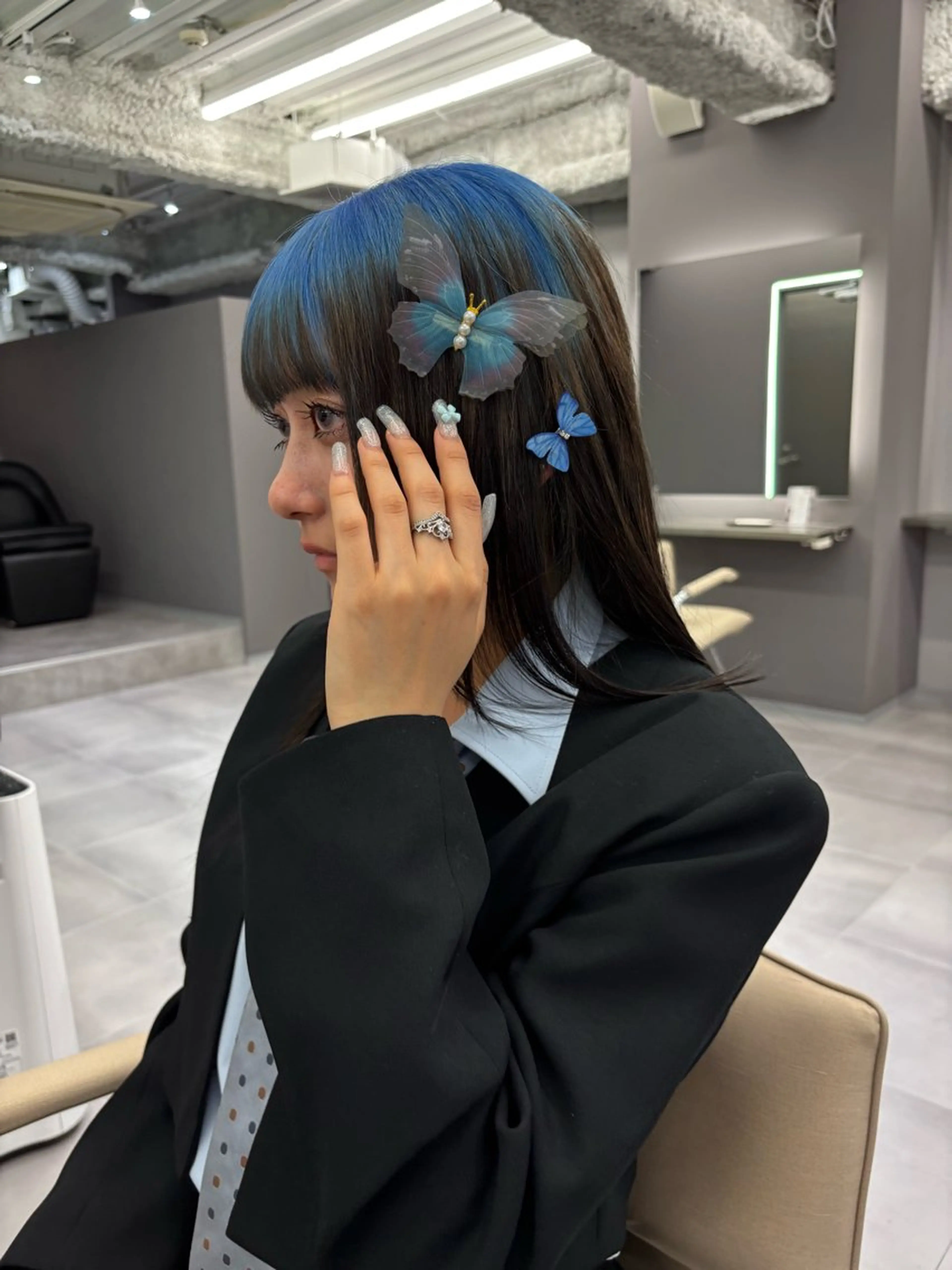 【ミニモ限定🫧】今話題の！ルーツカラー🦋🌈エフェクトブリーチ＋ケアカラー🌈の写真