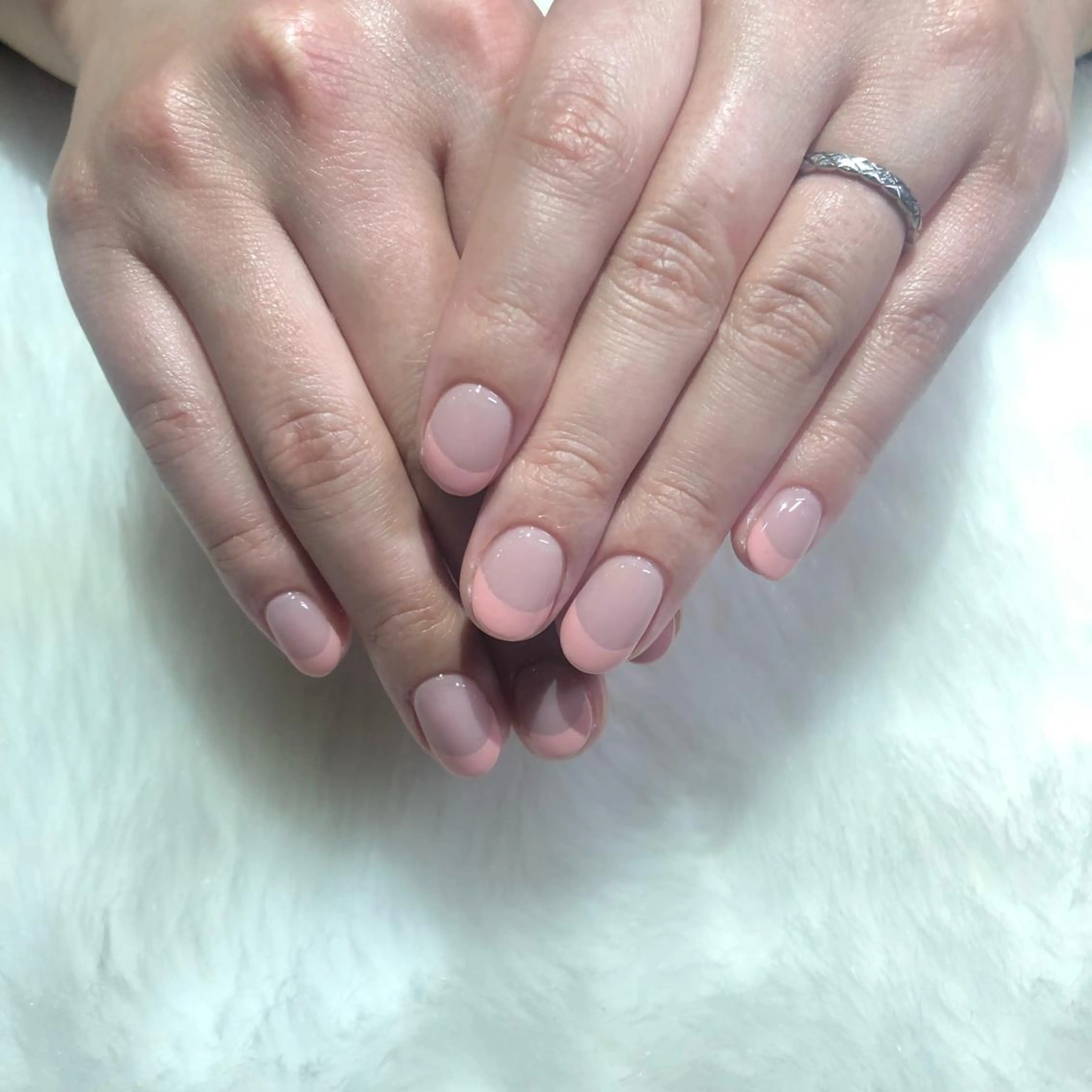 ネイル ハンドネイル フットネイル ハンドケア Nes.Nail所属・Miyagi Asamiのネイルデザイン