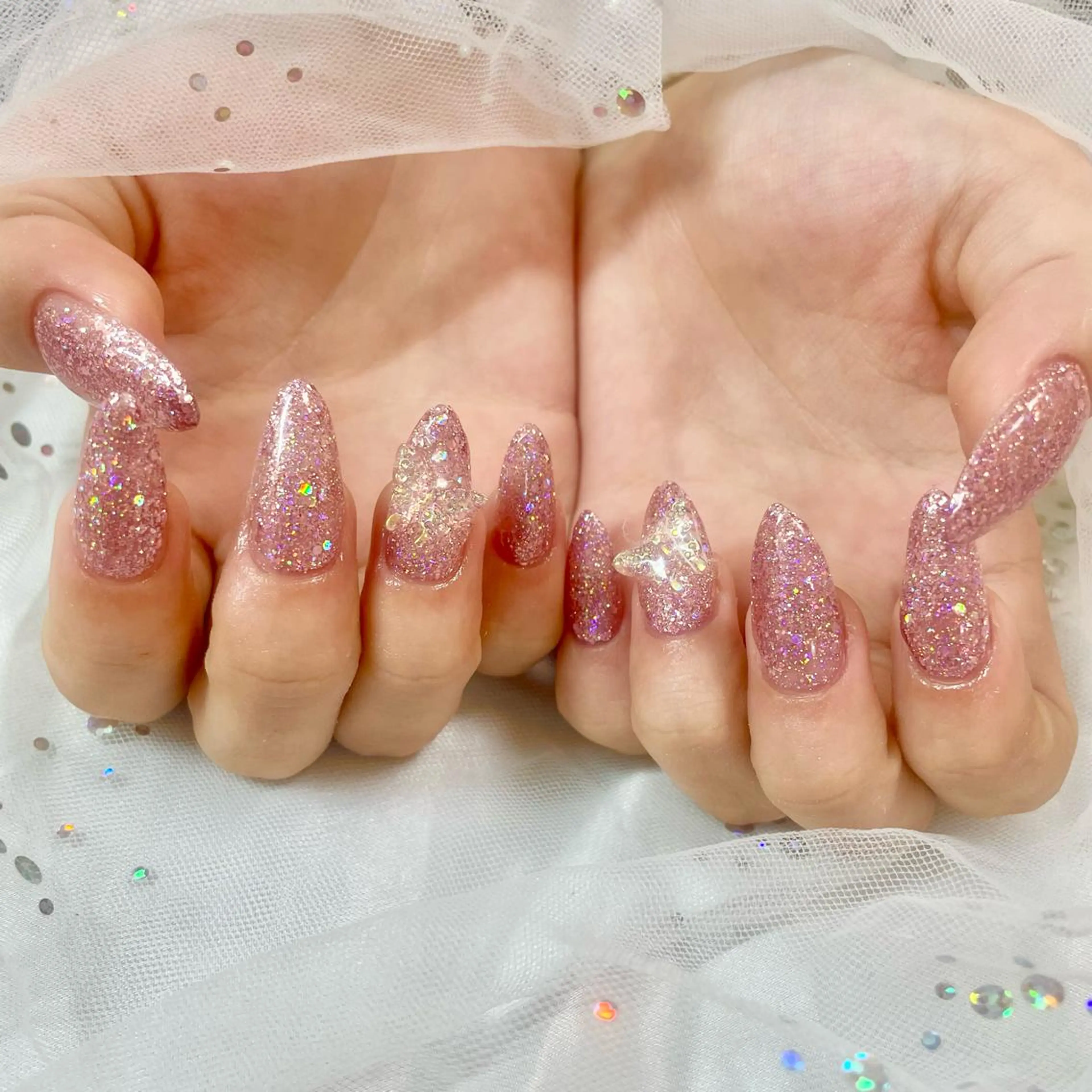 ネイル キラキラネイル ハンドネイル 🎀AYAKO 🎀中韓ネイルのネイルデザイン