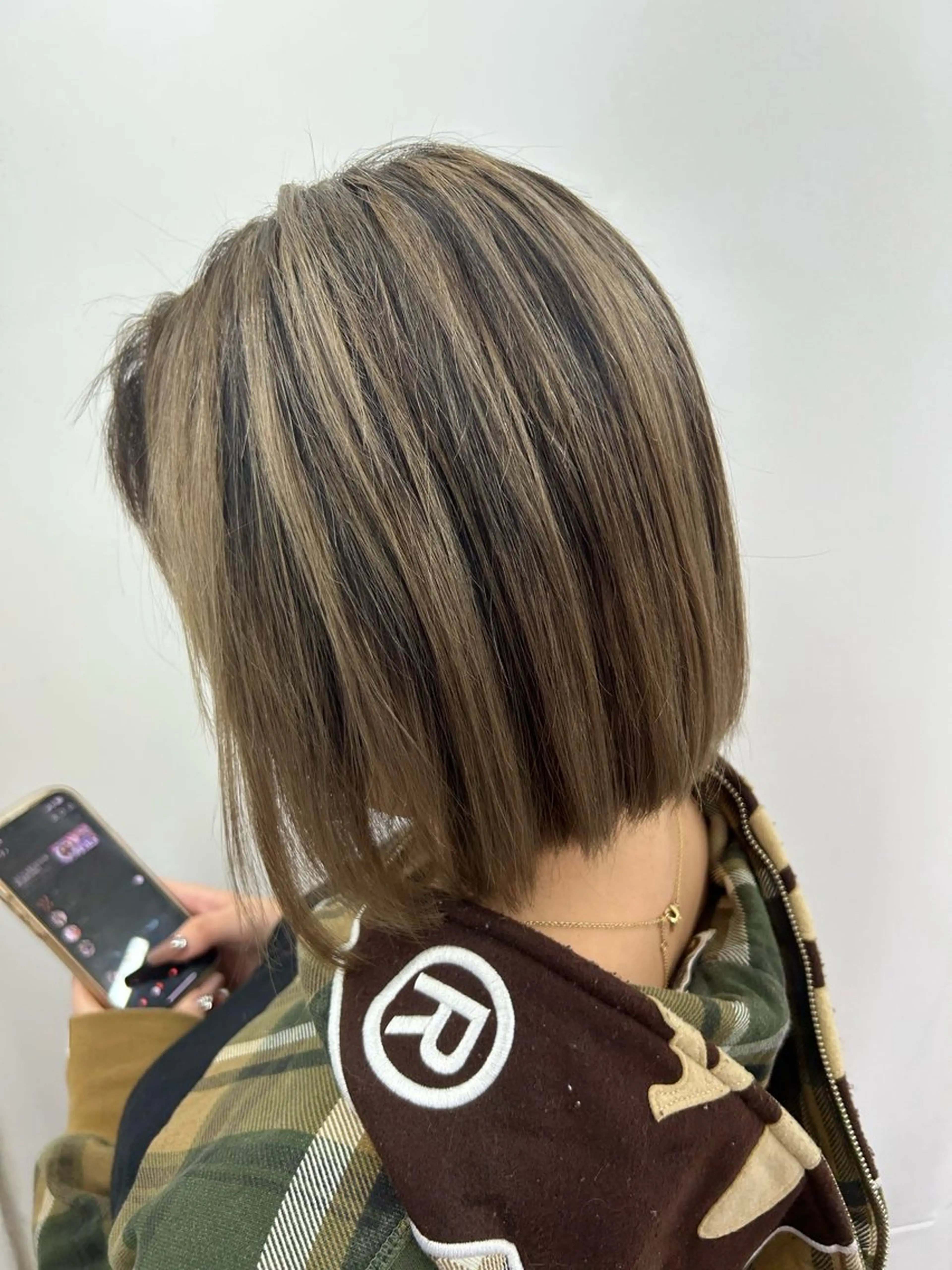 ショート シールエクステ ボブ エクステ ハイライト レイヤーカット 下妻 カラーエクステ難波のヘアスタイル