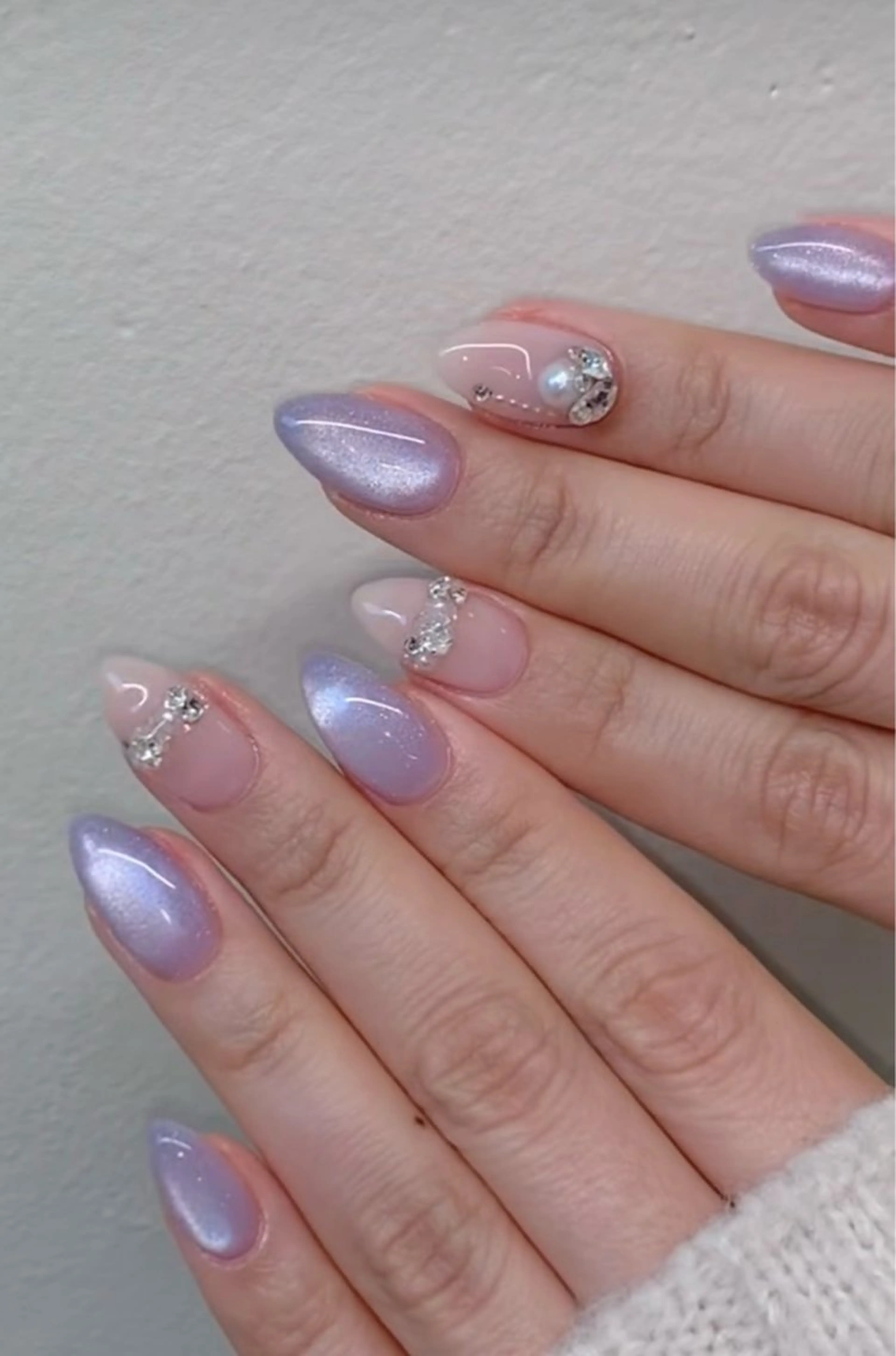 ネイル アートネイル オーロラネイル ハート ミラーネイル ピンク ハンドネイル ハンドケア NailSalon✨ Écrinエクランのネイルデザイン