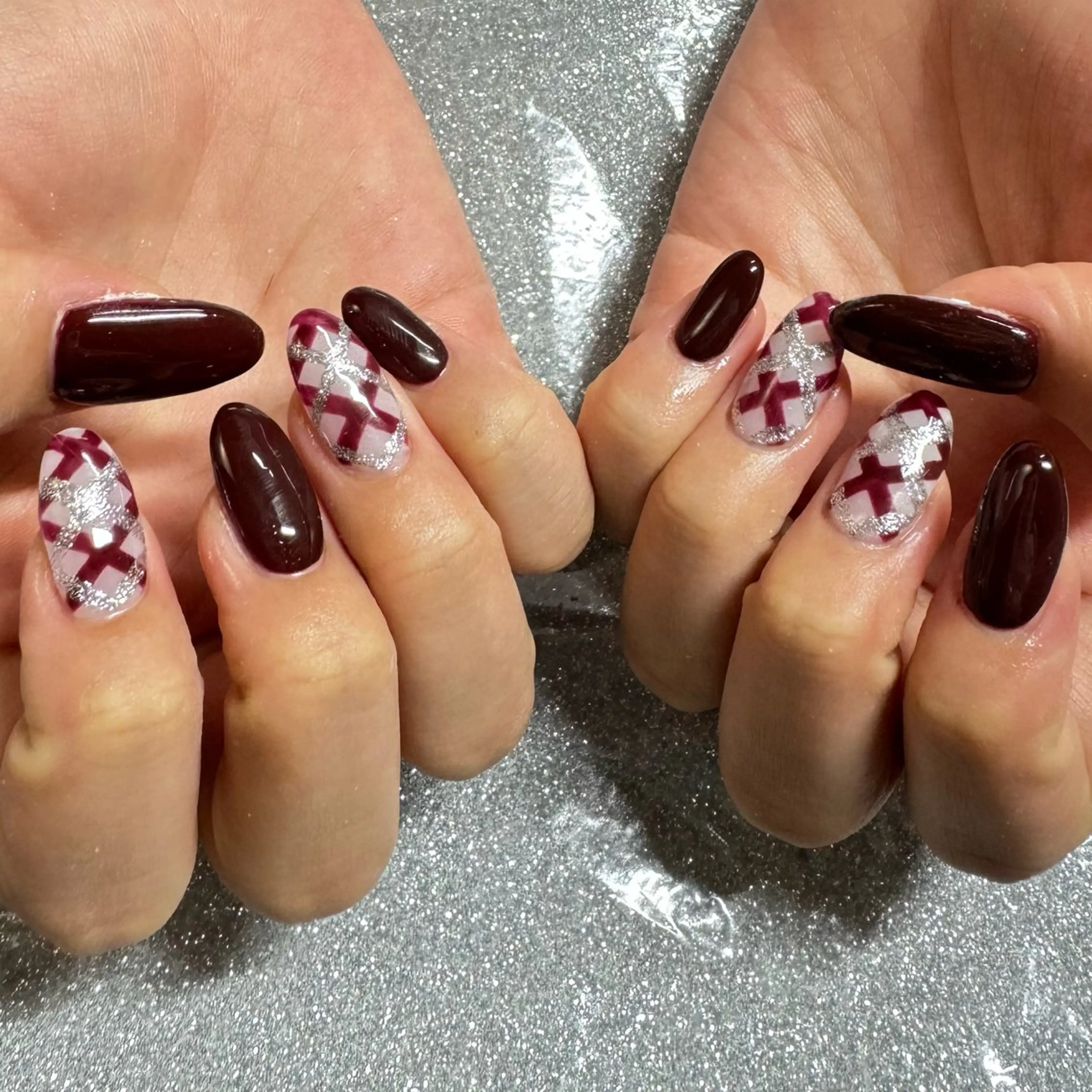 ネイル ハンドネイル VIERU 🌈🎀💖のネイルデザイン