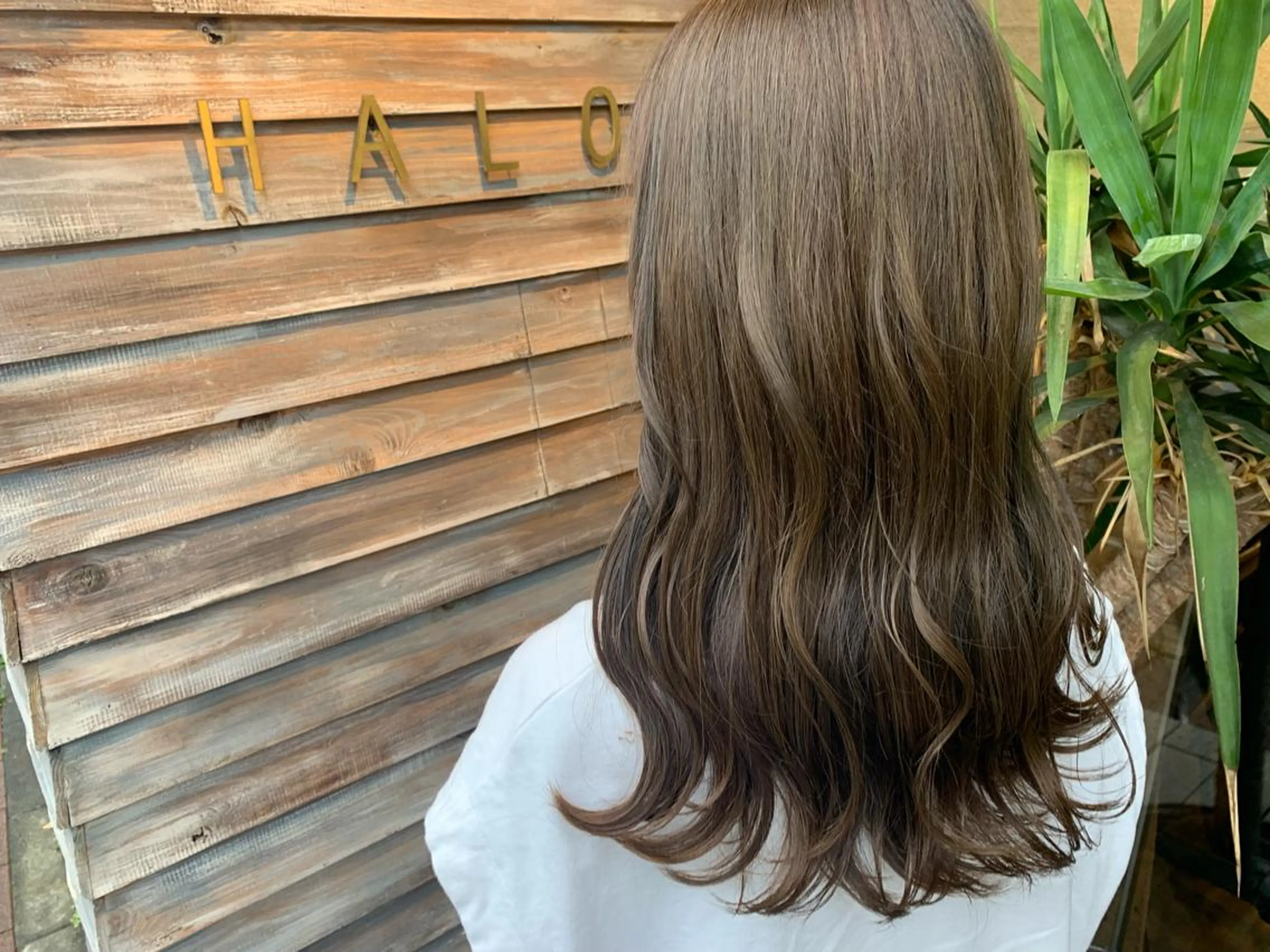 ロング ヘアカラー トリートメント あべ ゆうかのヘアスタイル