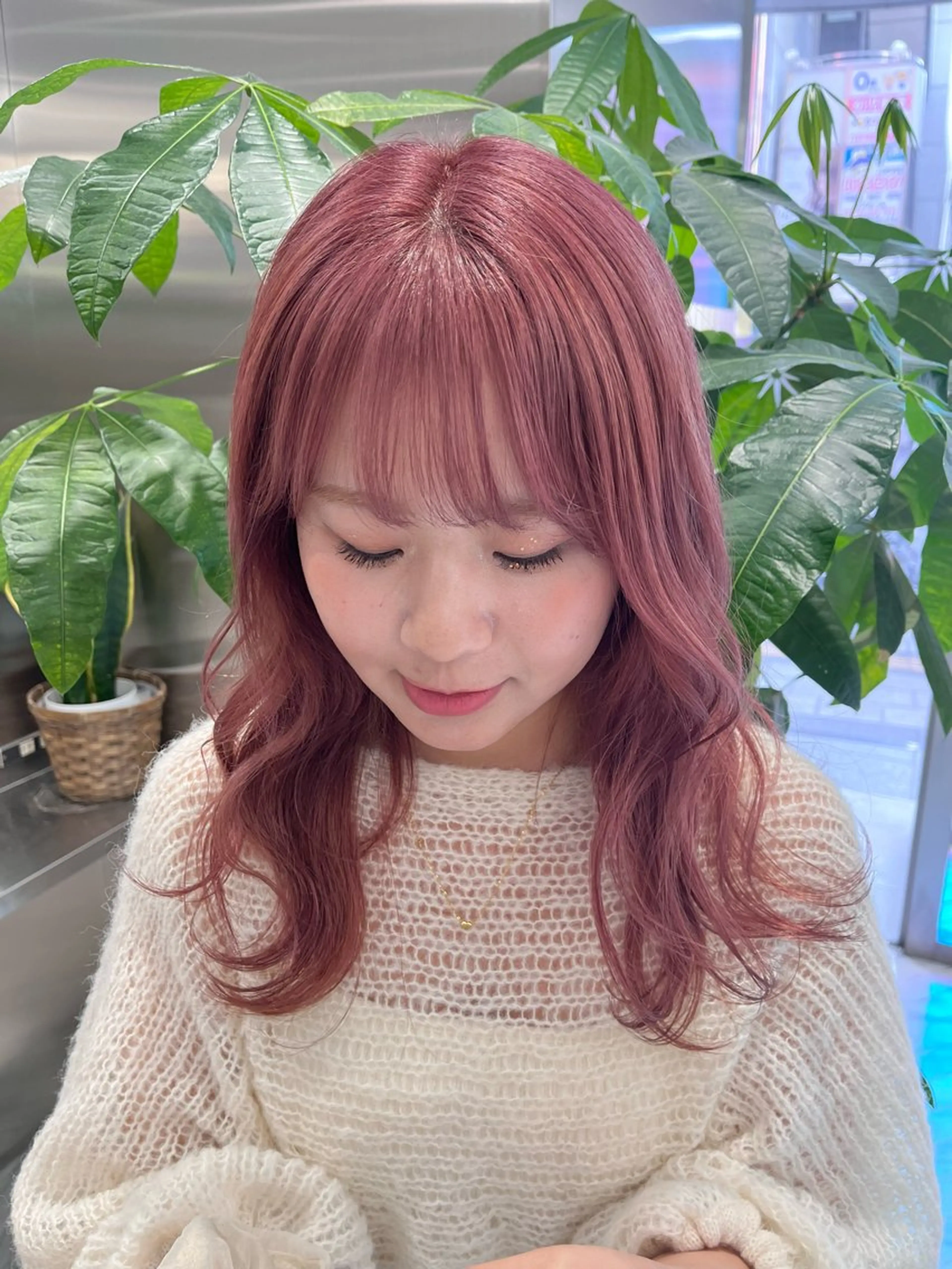 セミロング カラー ベージュカラー ブリーチ ケアブリーチ デザインカラー ハイトーンカラー ヘアカラー mai🤍縮毛酸性ス トレート/アイリストのヘアスタイル