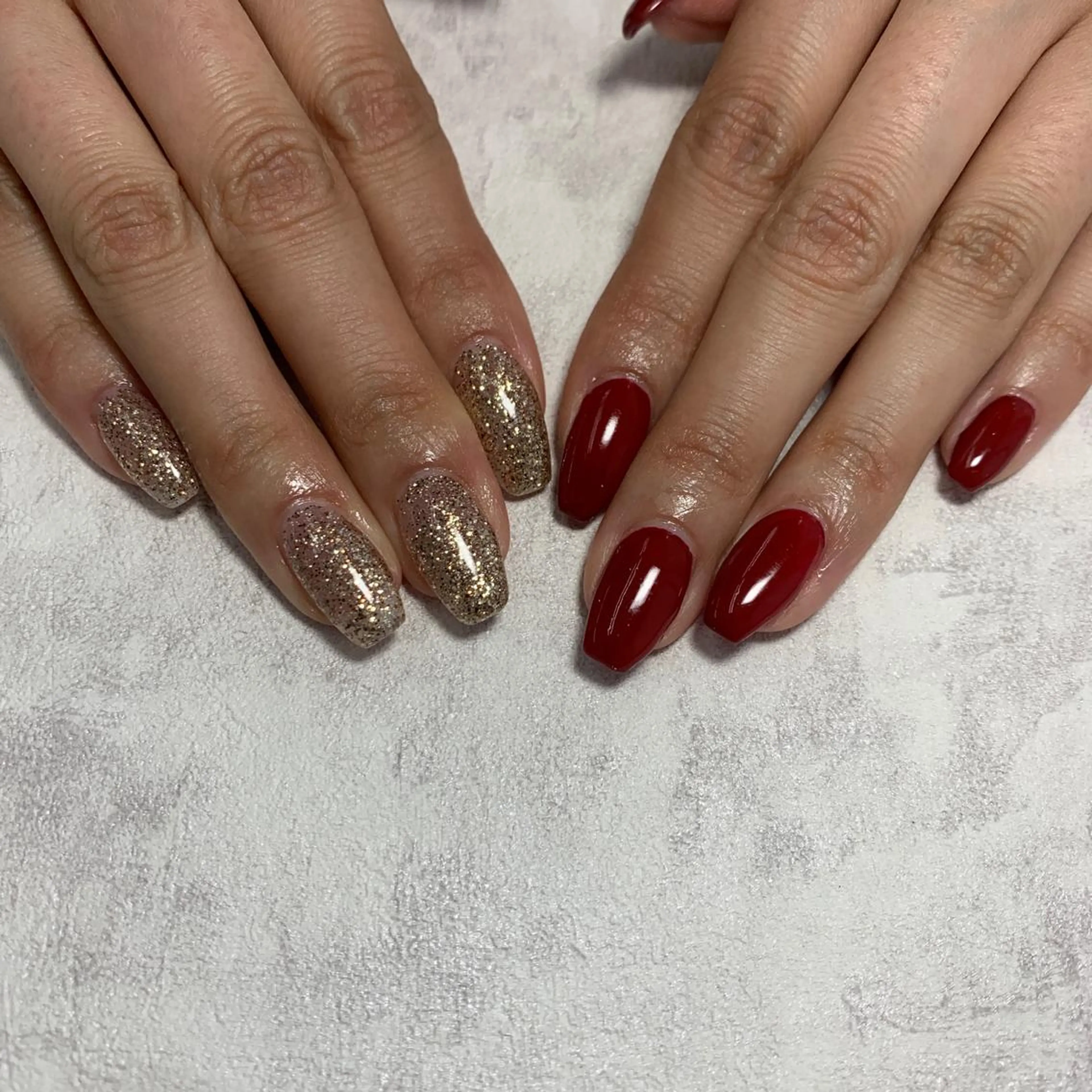 ネイル ラメ(グリッター) ワンカラーネイル 赤色 Li aile eye&nailのネイルデザイン