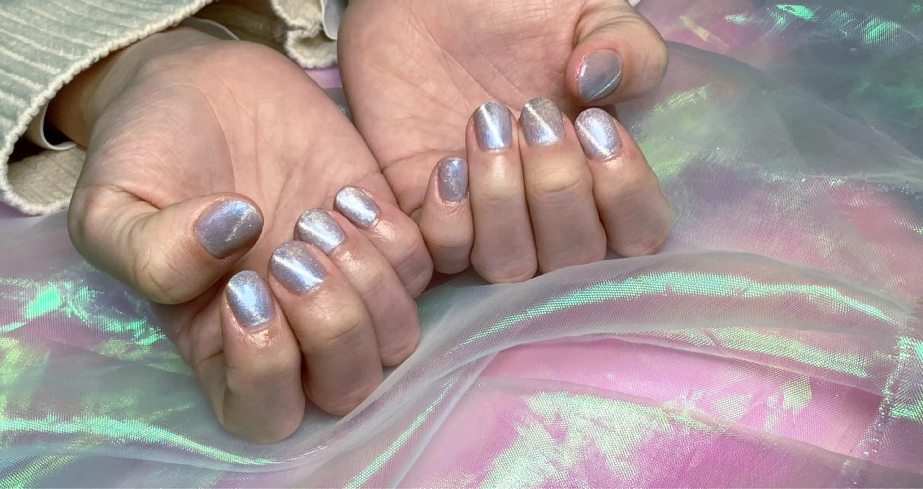 ネイル pink ladyサロン所属・べ にのネイルデザイン