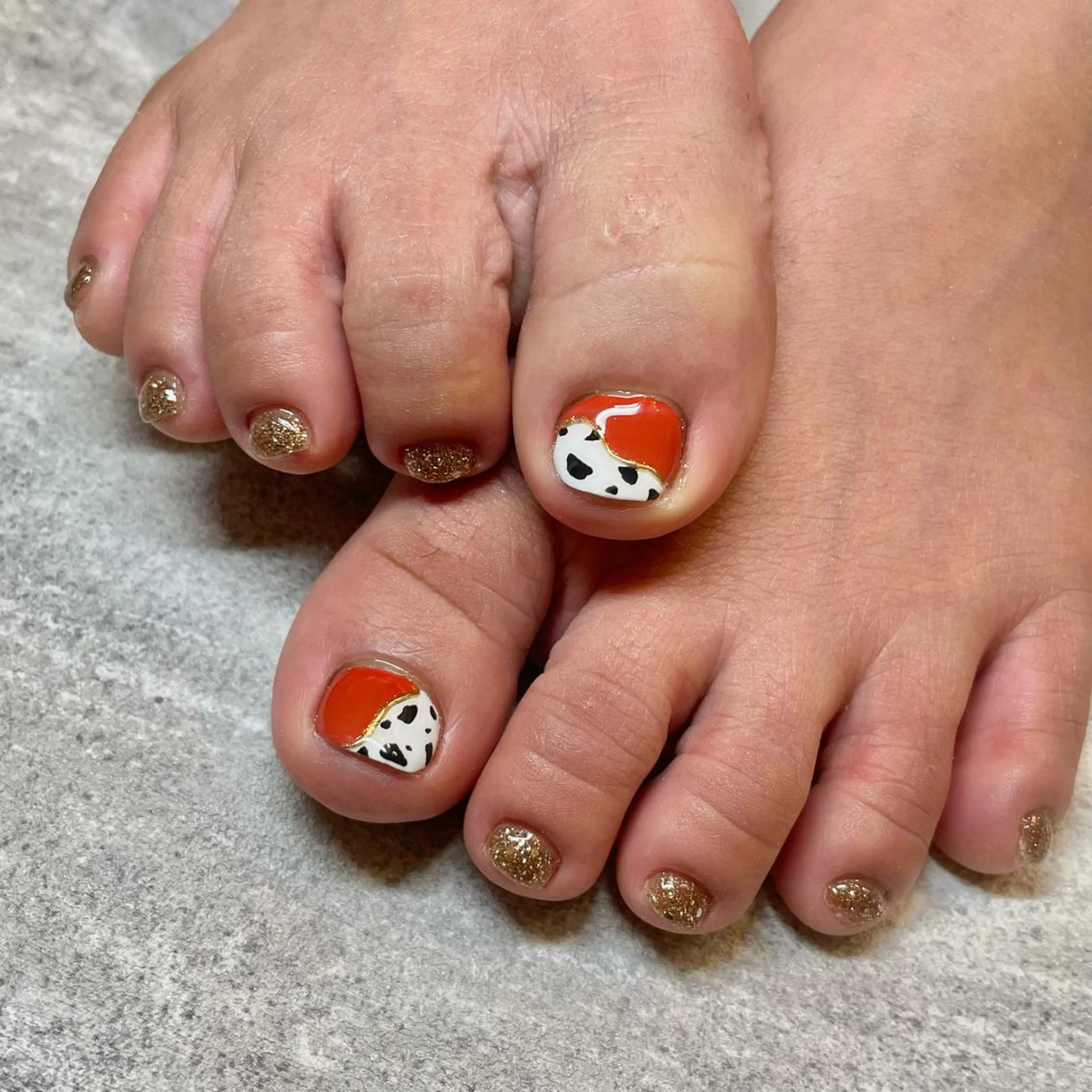 ネイル フットネイル カメレオン京橋🌻 草葉由佳のネイルデザイン