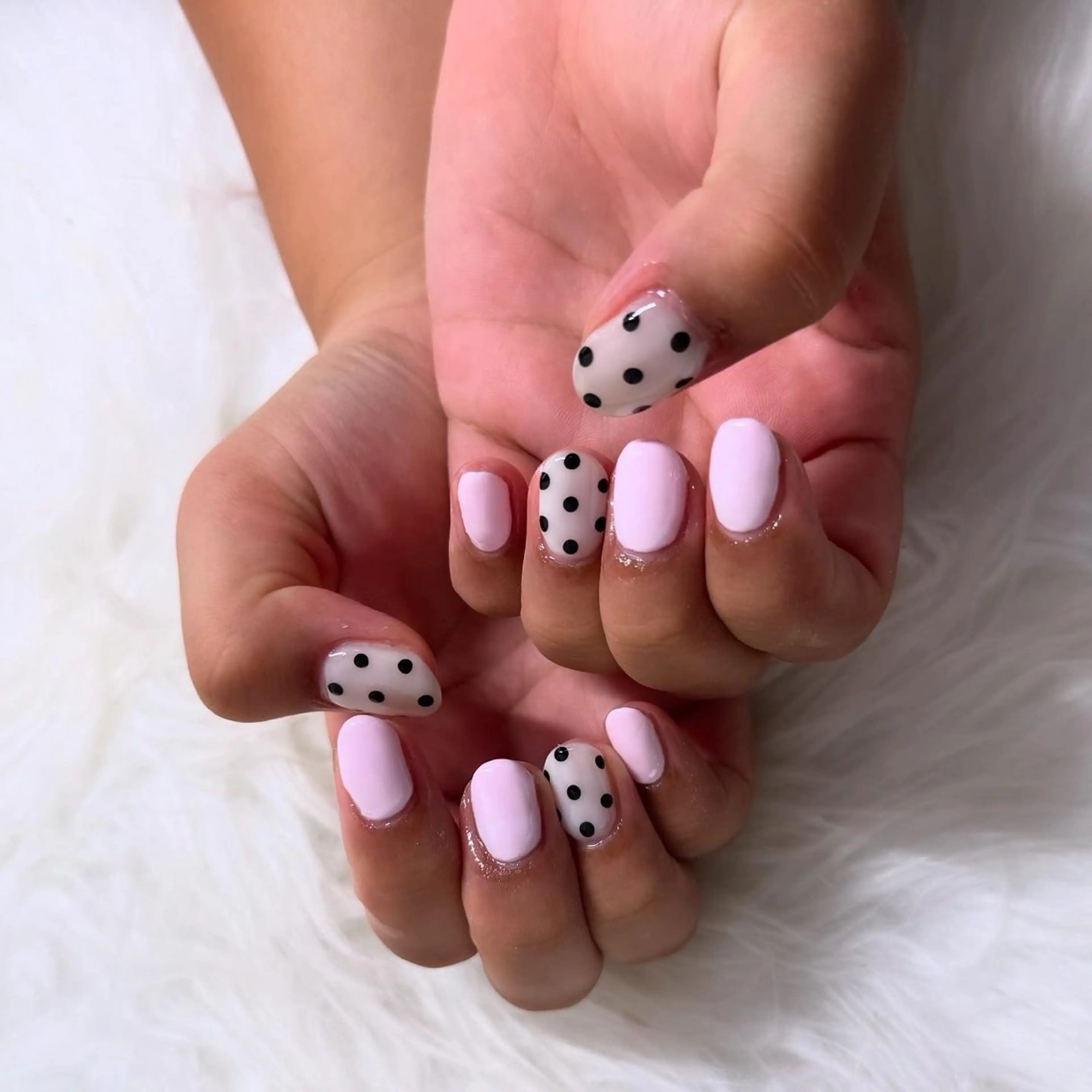 ミディアム ハンドネイル mao .のネイルデザイン