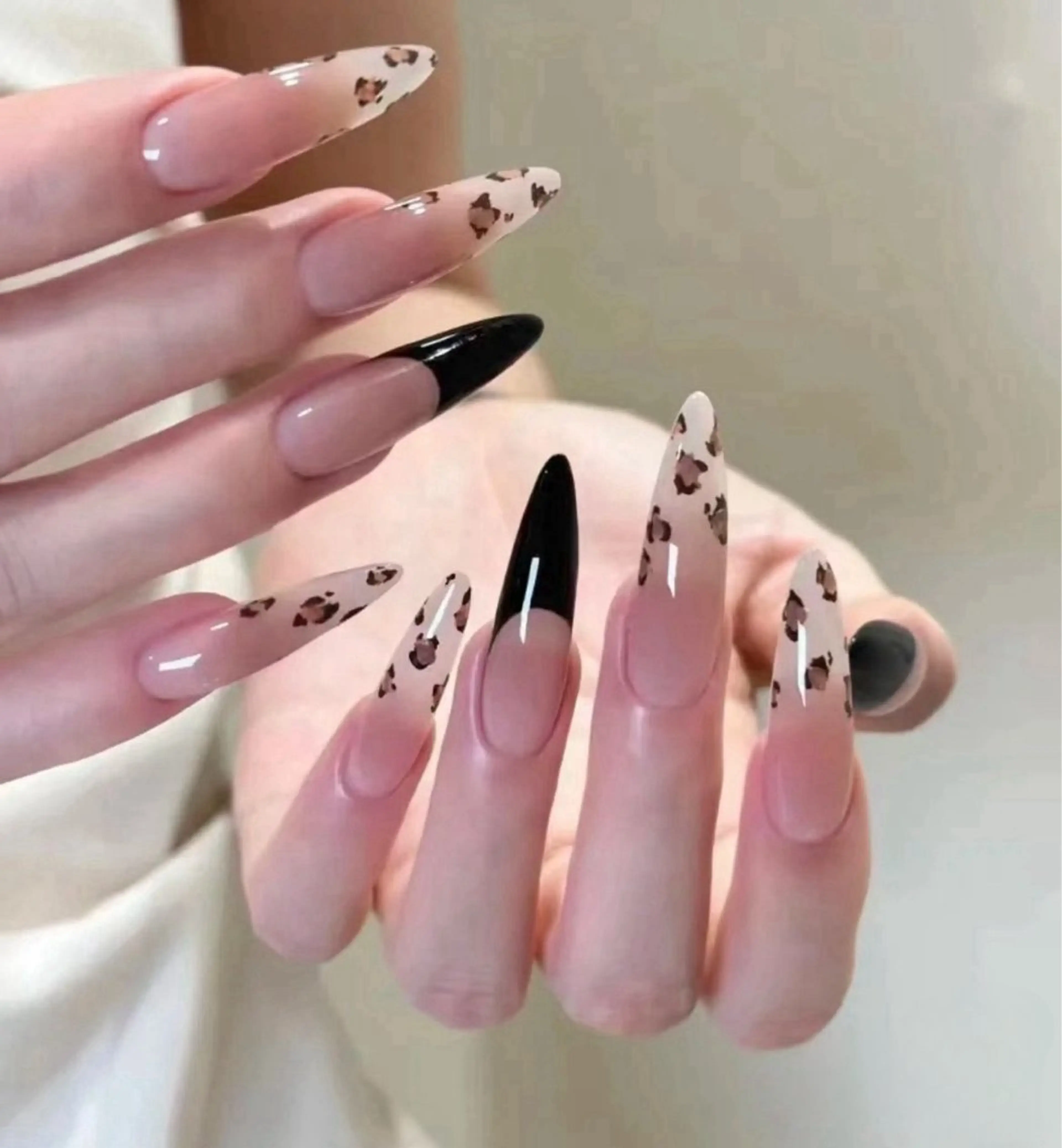 ネイル ハンドネイル Freya nail salon所属・Freya トウのネイルデザイン