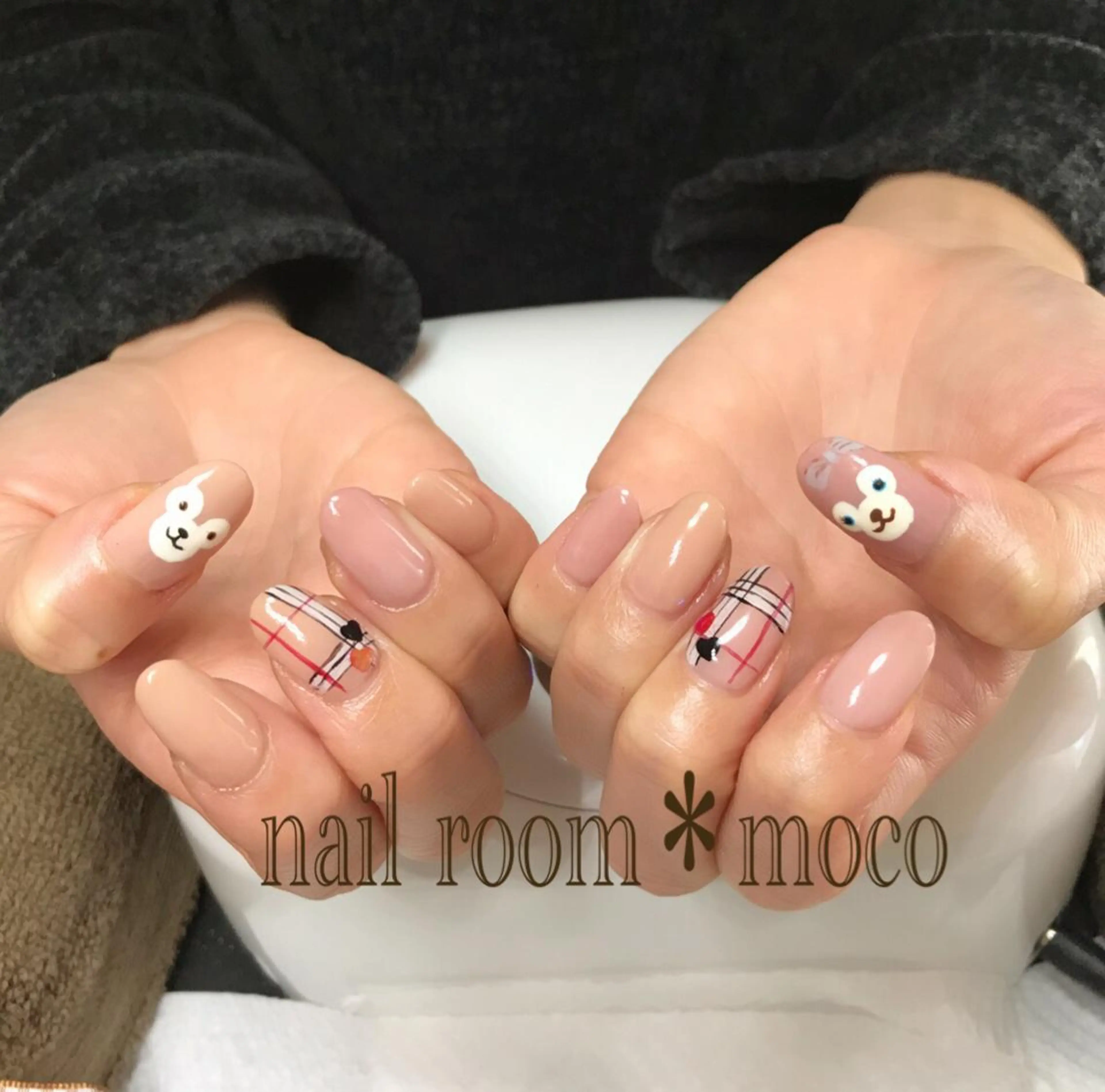ネイル nailroom mocoのネイルデザイン