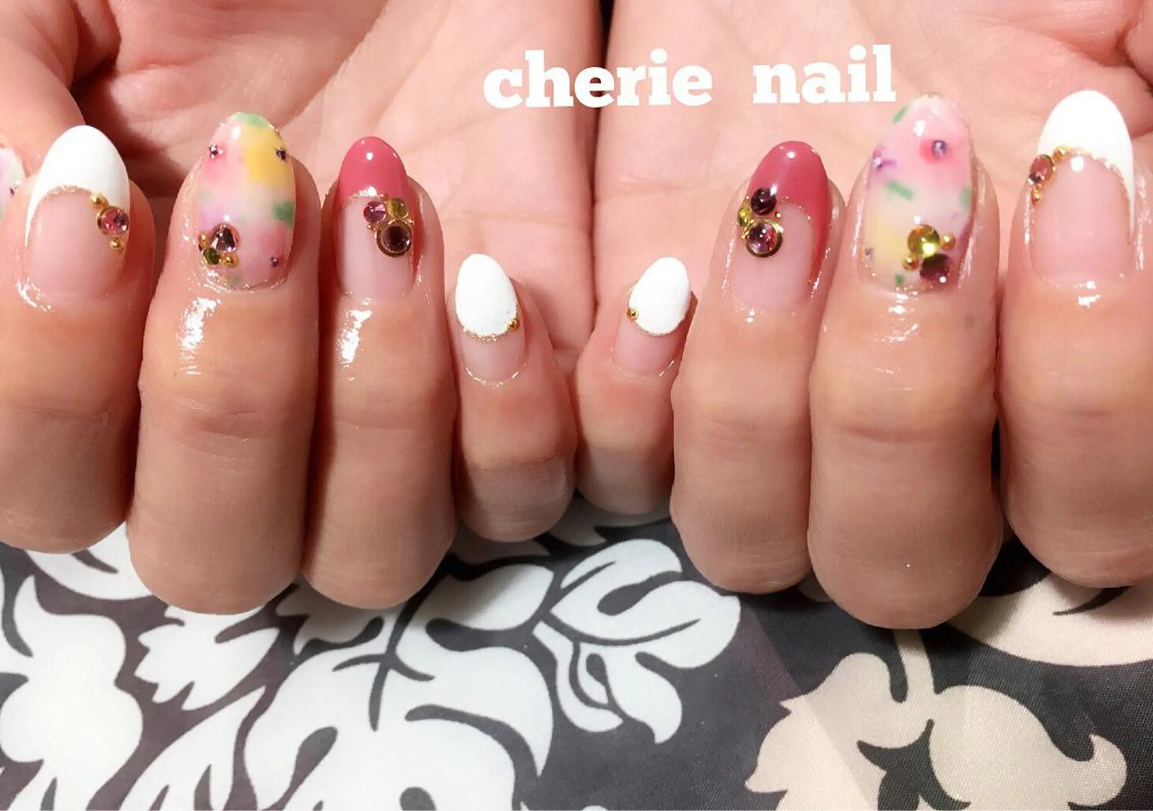 ネイル 春ネイル cherie nail所属・馬場 鮎のエステ・リラクイメージ