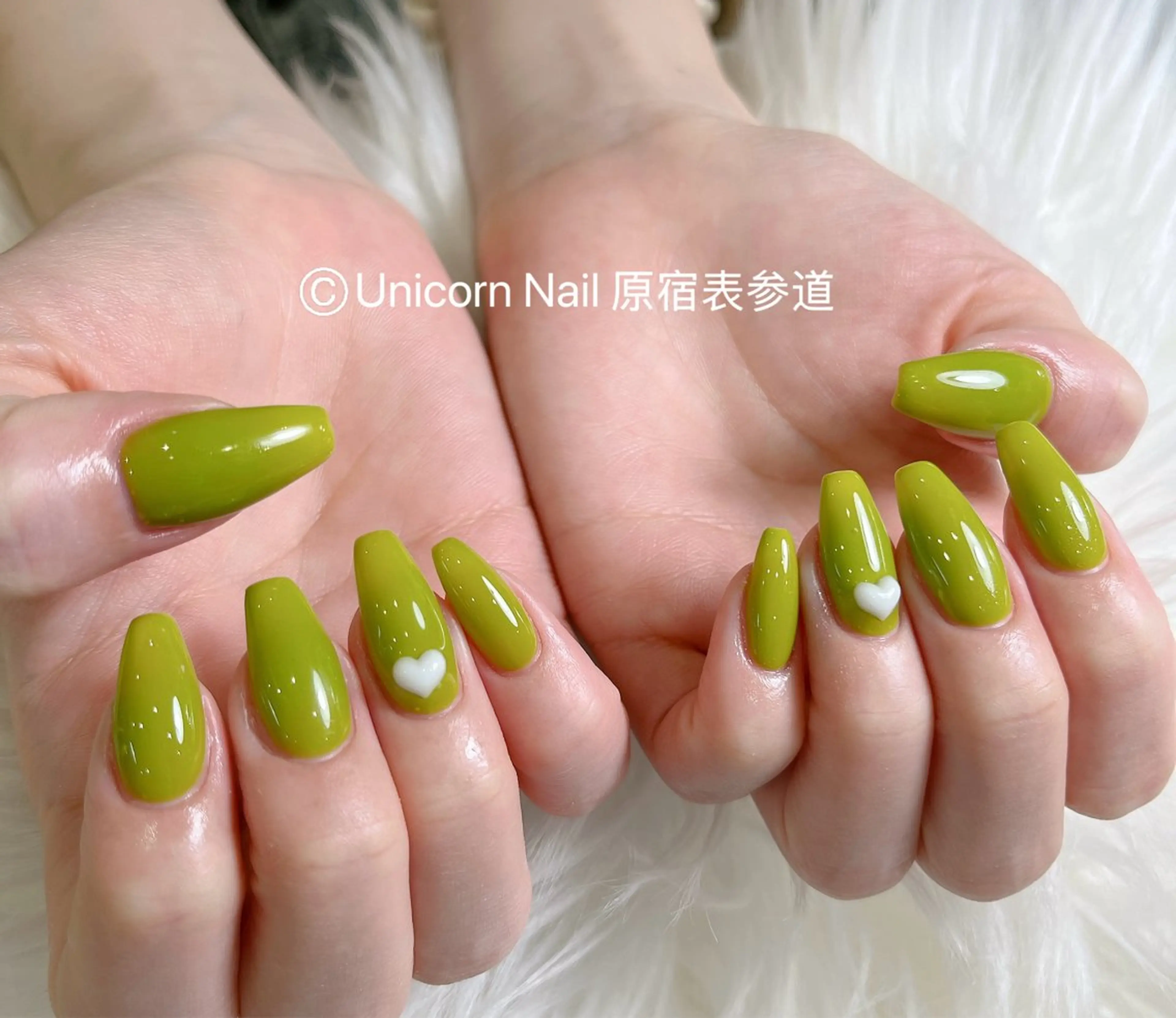 ネイル ワンカラーネイル ハンドネイル Unicorn Nail原宿表参道のネイルデザイン