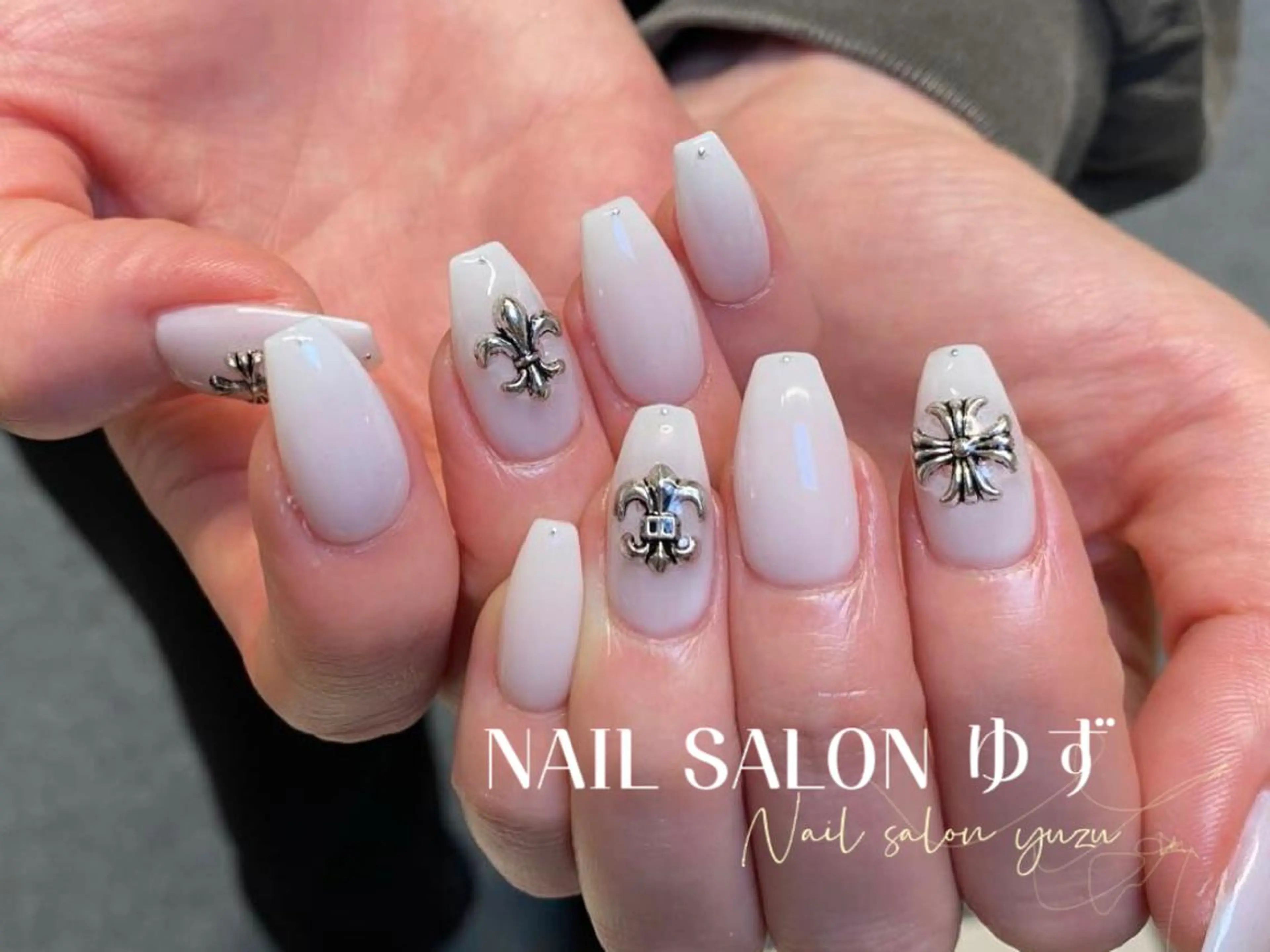 ネイル ハンドネイル MAKI💚💚💚 秋葉原.のネイルデザイン