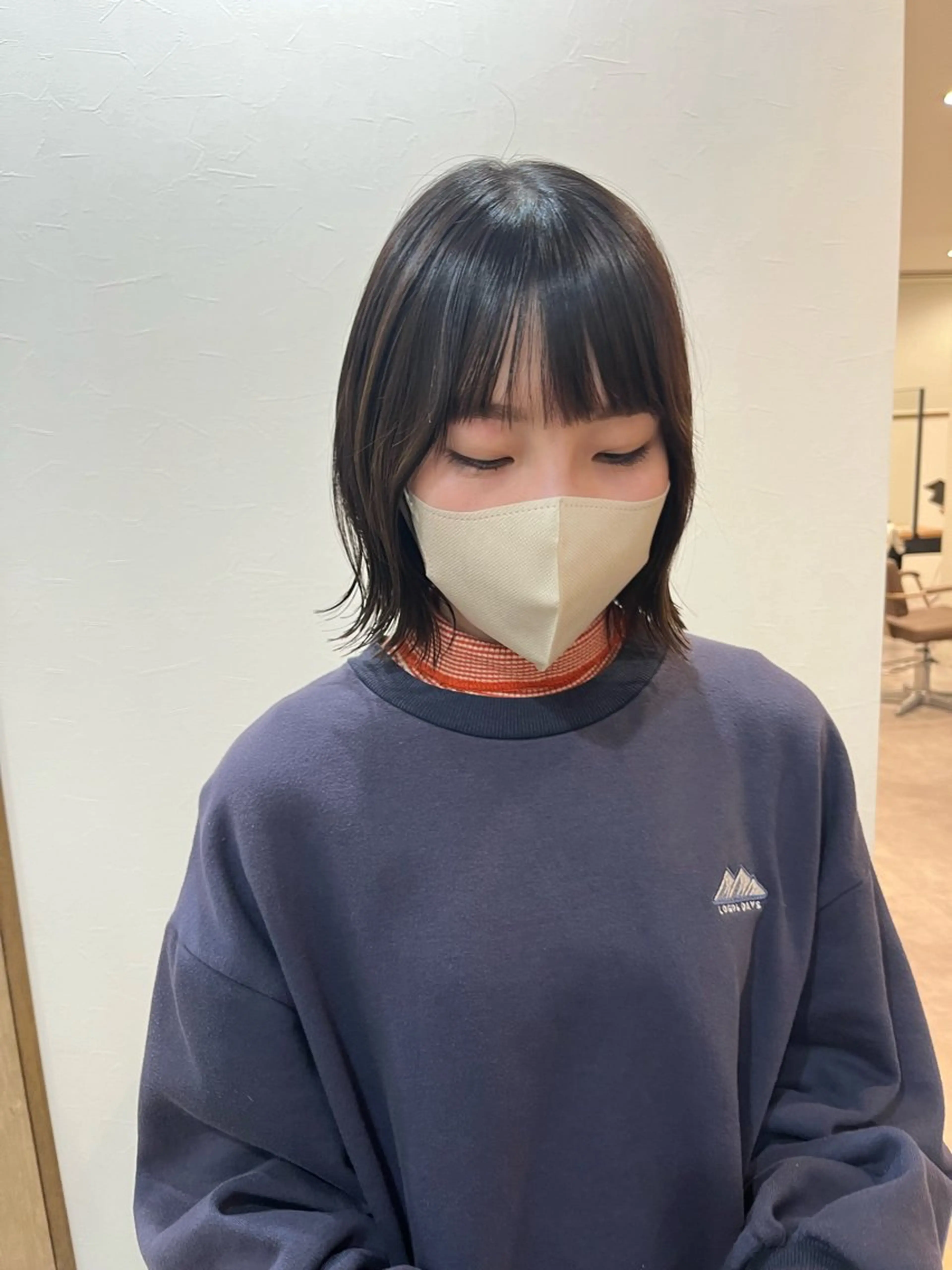 ミディアム anon Loemのヘアスタイル