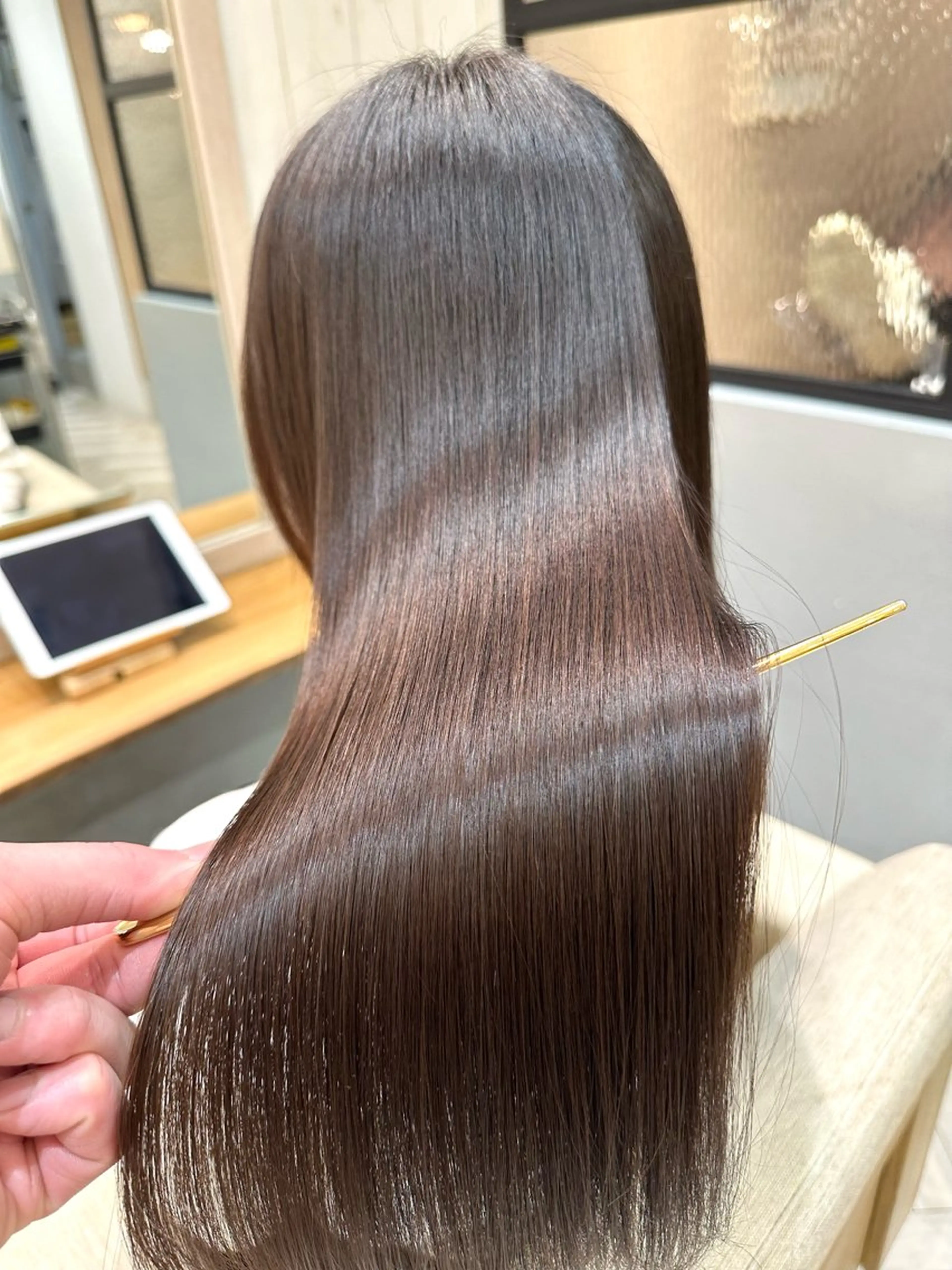 🍀カット🍀➕💫縮毛矯正💫➕髪質改善トリートメント💊【髪質改善ストレート】の写真