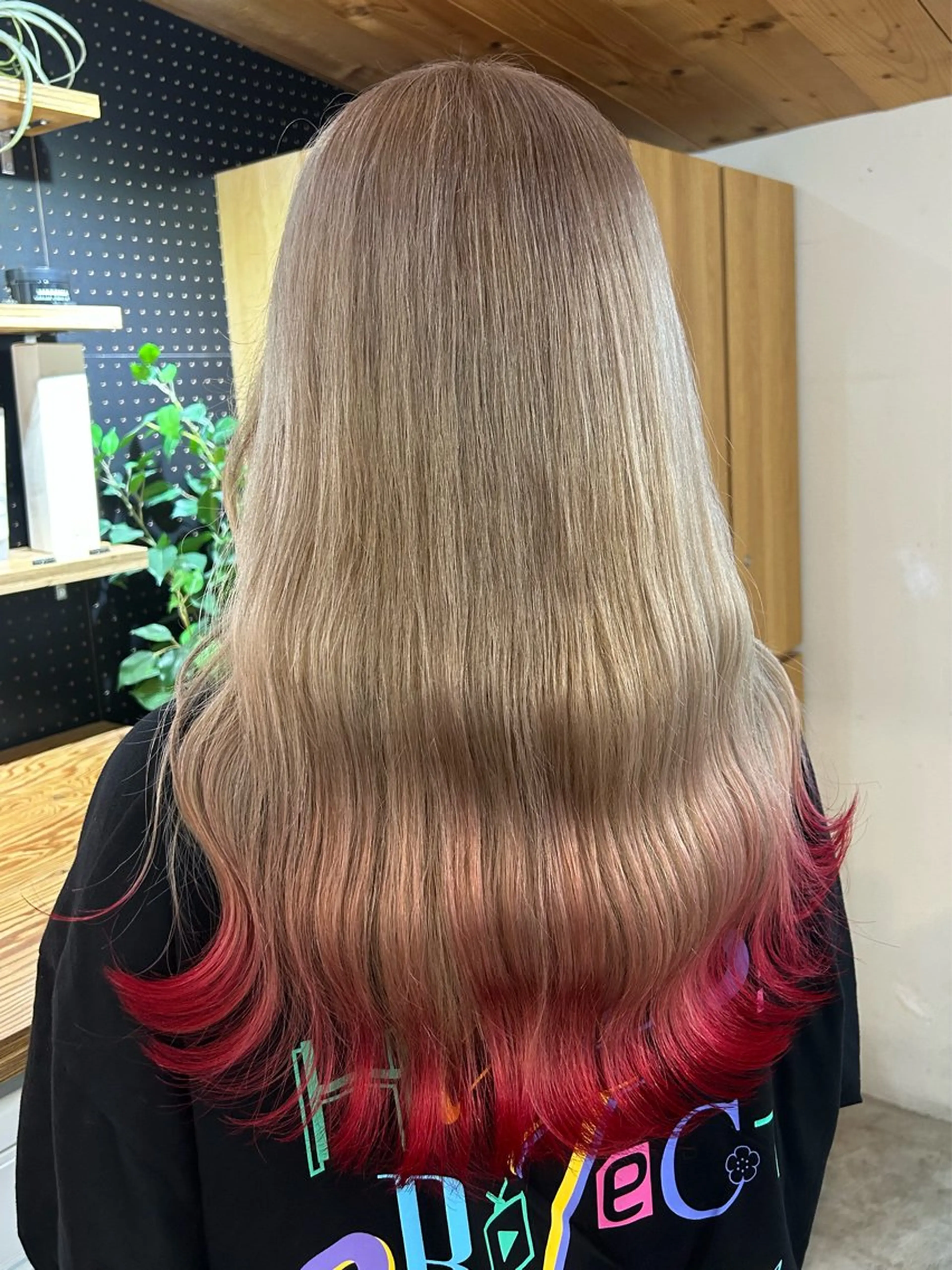 ロング カラー ヘアアレンジ ヘアカラー トリートメント 韓国/ハイトーン/ ボブ🎀MIKU🎀のヘアスタイル