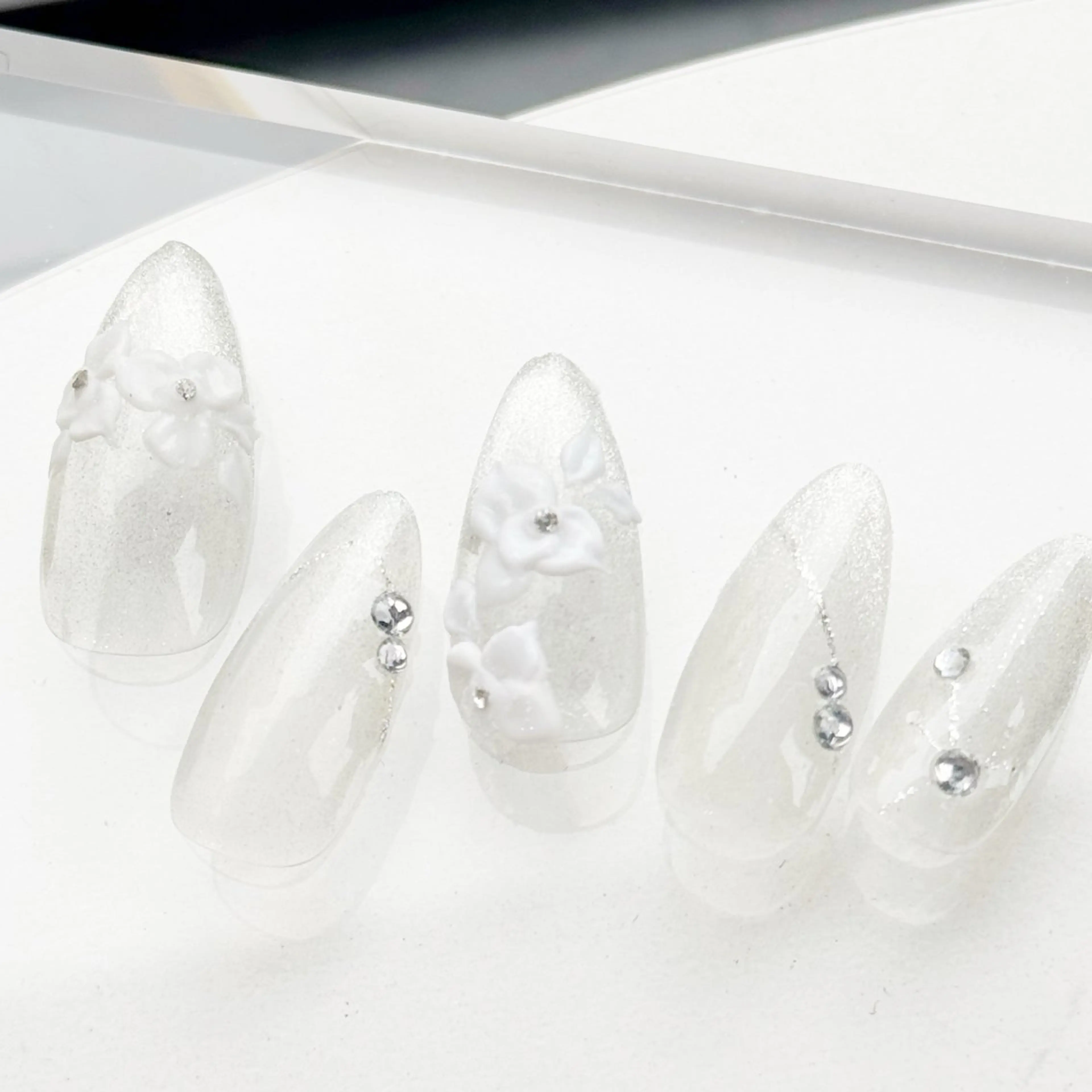 ネイル K. NANAのネイルデザイン