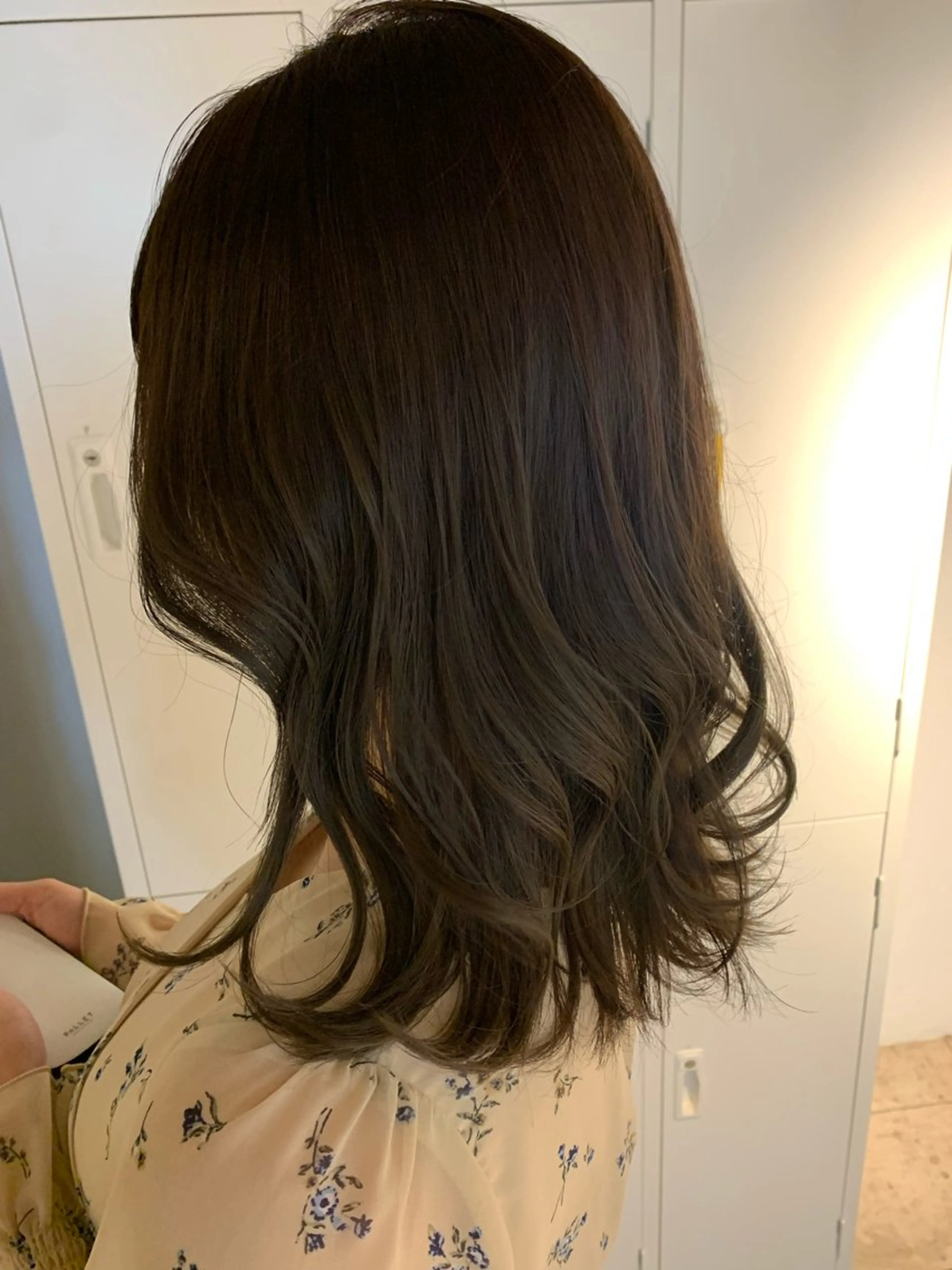 ミディアム カット ヘアカラー ✨ハイトーン✨艶髪 ✨髪質改善✨和田のヘアスタイル