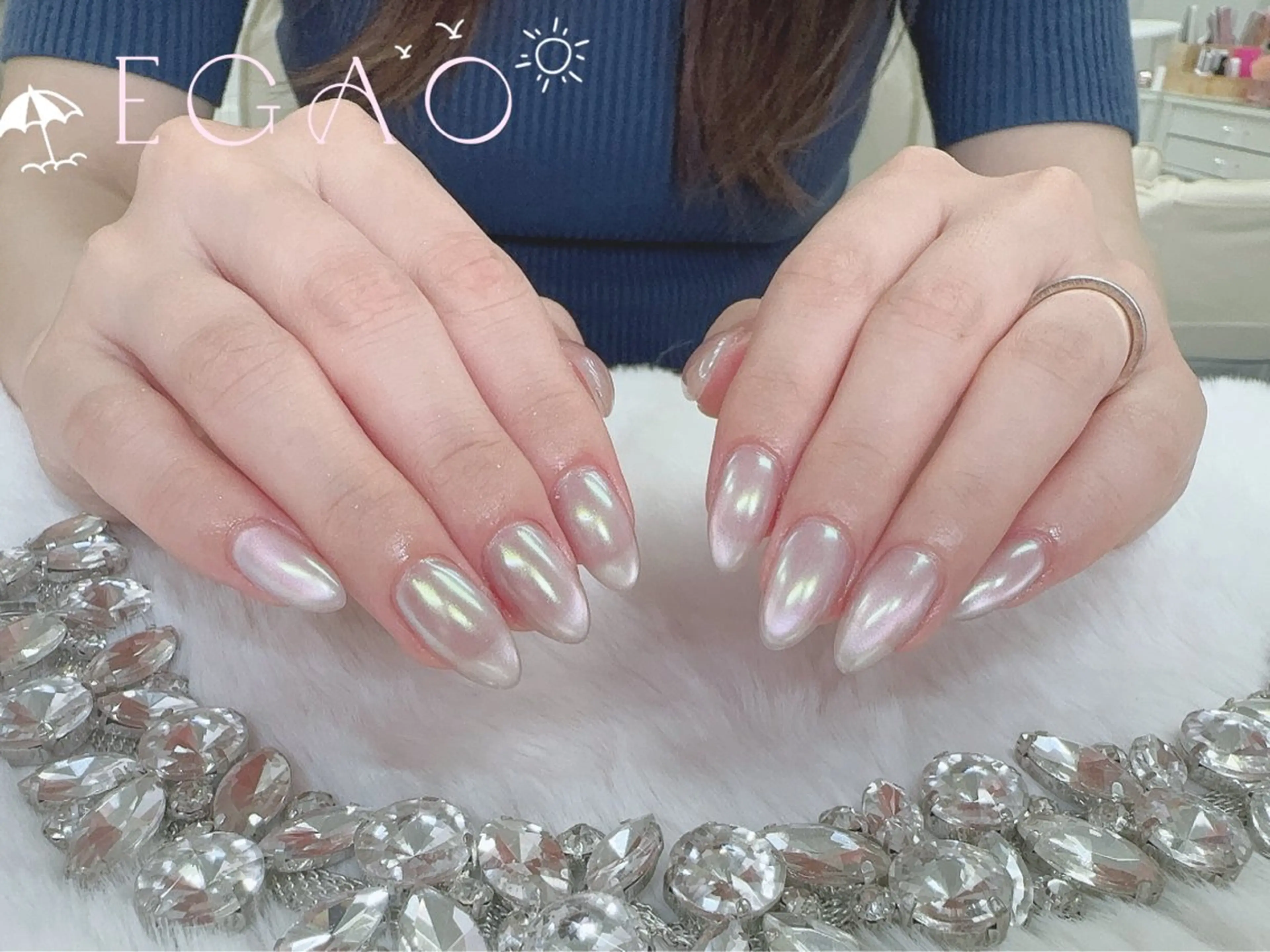 【新規ソフトジェルオフ無料】オーロラネイルの写真