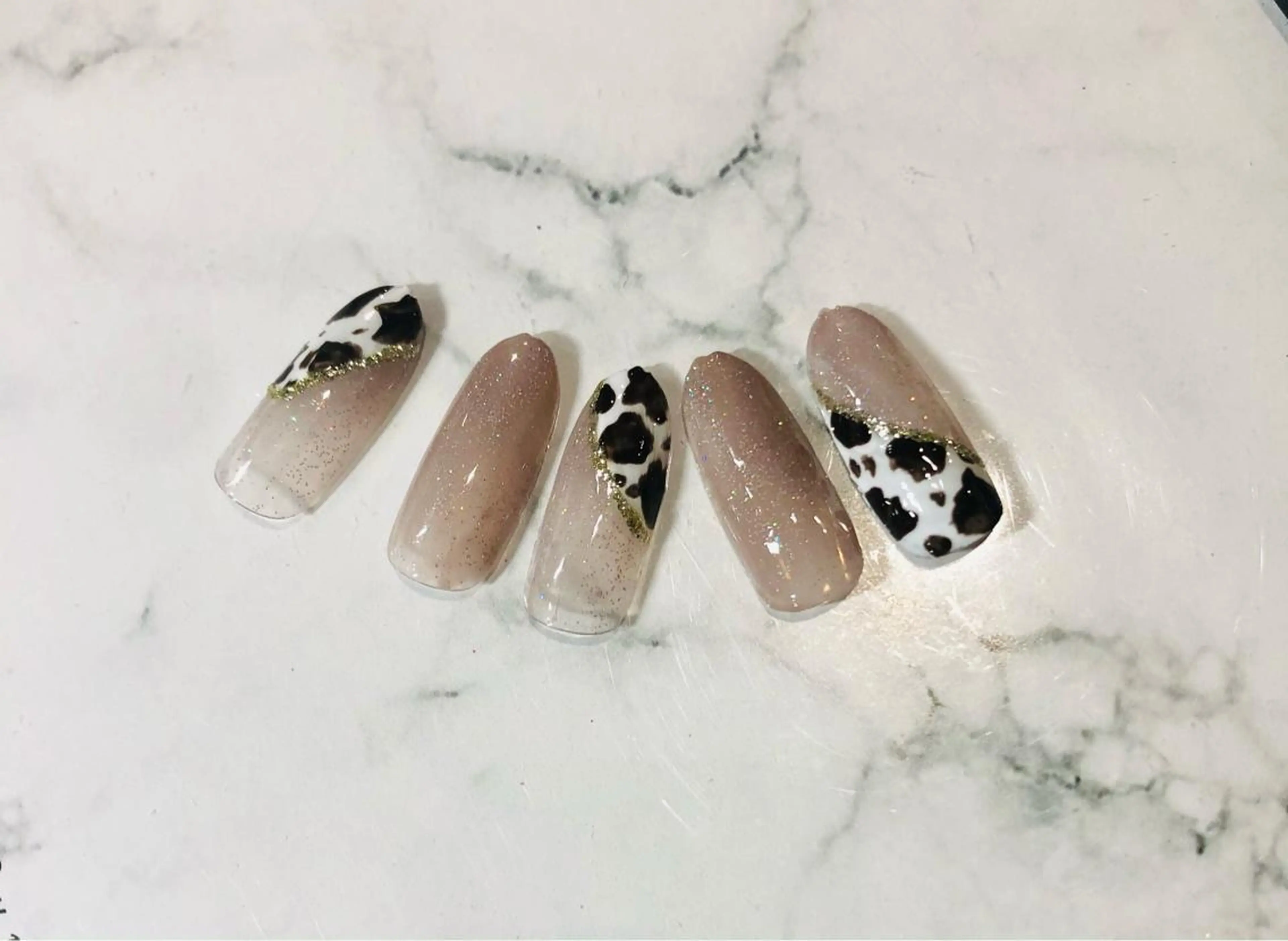 ネイル Ｈ3（エイチスリー）所属・H3 hitoのネイルデザイン