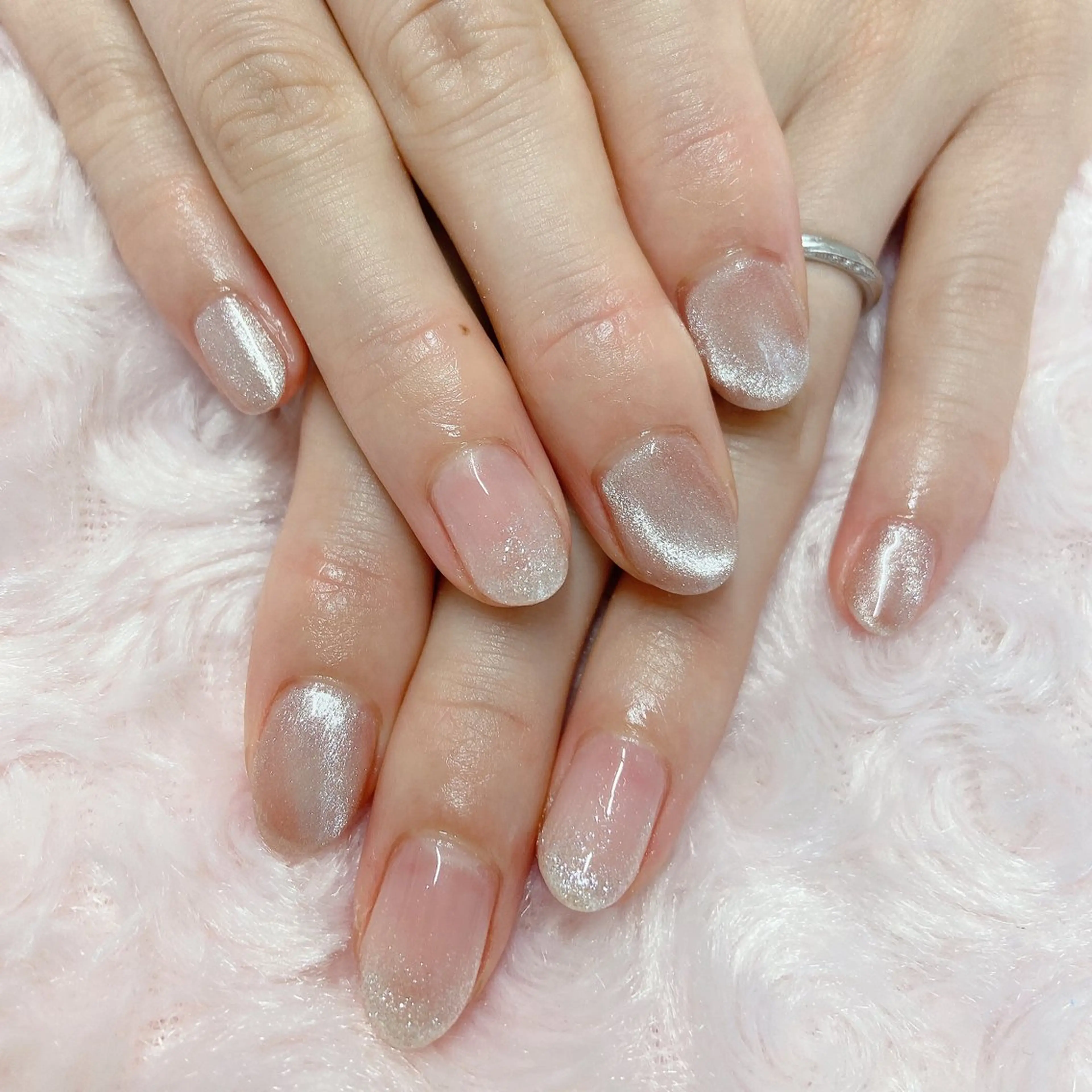 ネイル キラキラネイル マグネットネイル ワンカラーネイル nail salon Berry所属・前田 りかのネイルデザイン