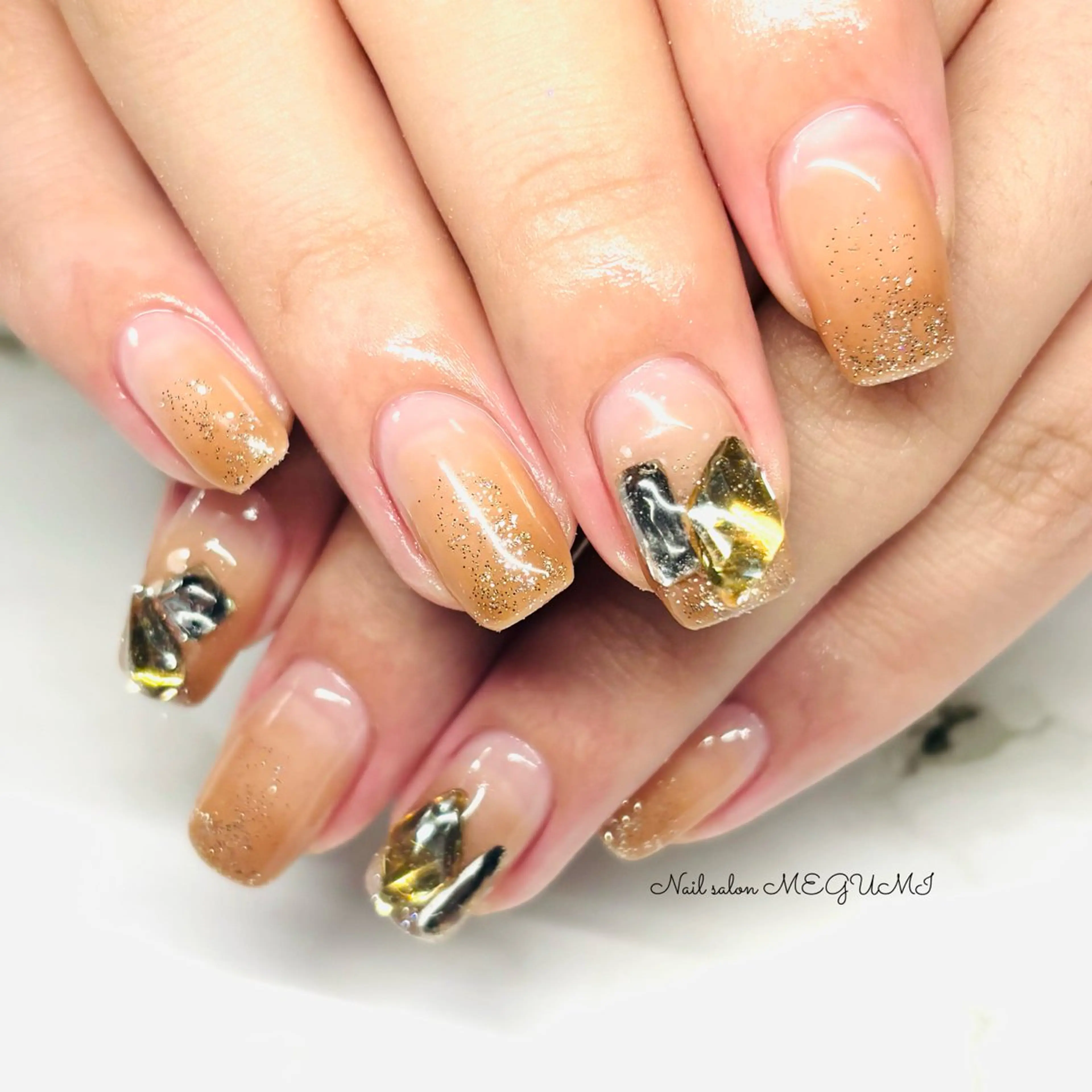 ネイル Nail salon MEGUMIのネイルデザイン