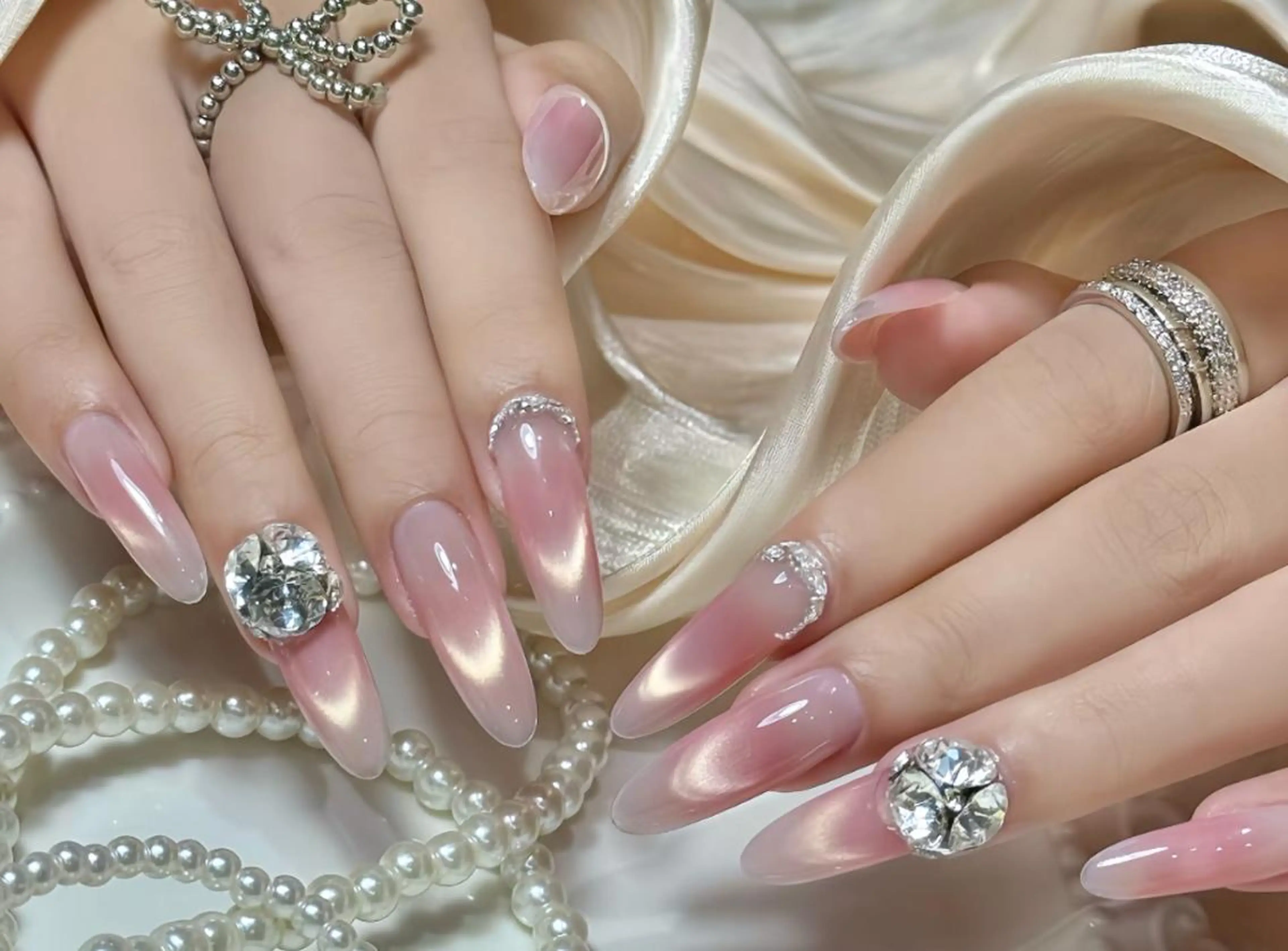 ネイル ハンドネイル ハンドケア 🍑 momo_nailのネイルデザイン